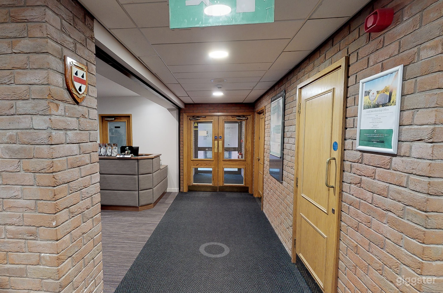 Indoor Spa for Relaxation Photo 3