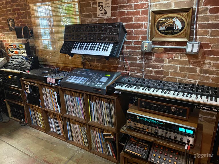  Gringo's Recording and Podcast Studio 