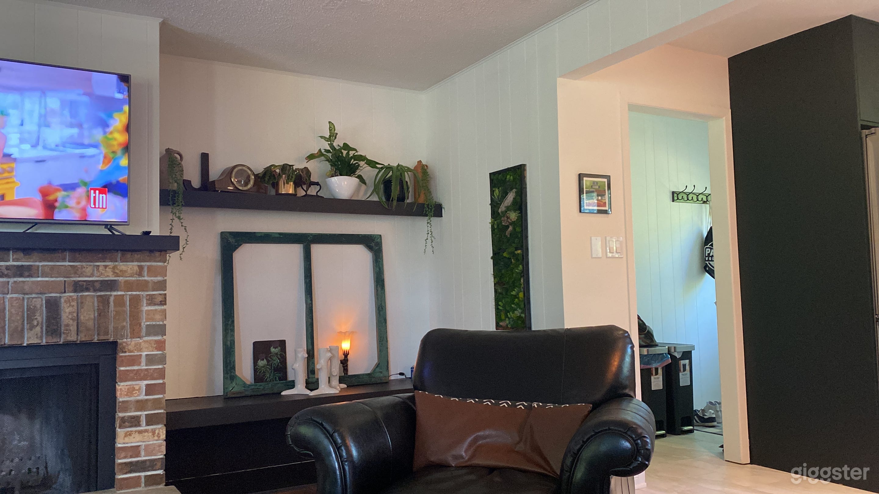 Ranch Bungalow with golf course view Photo 2