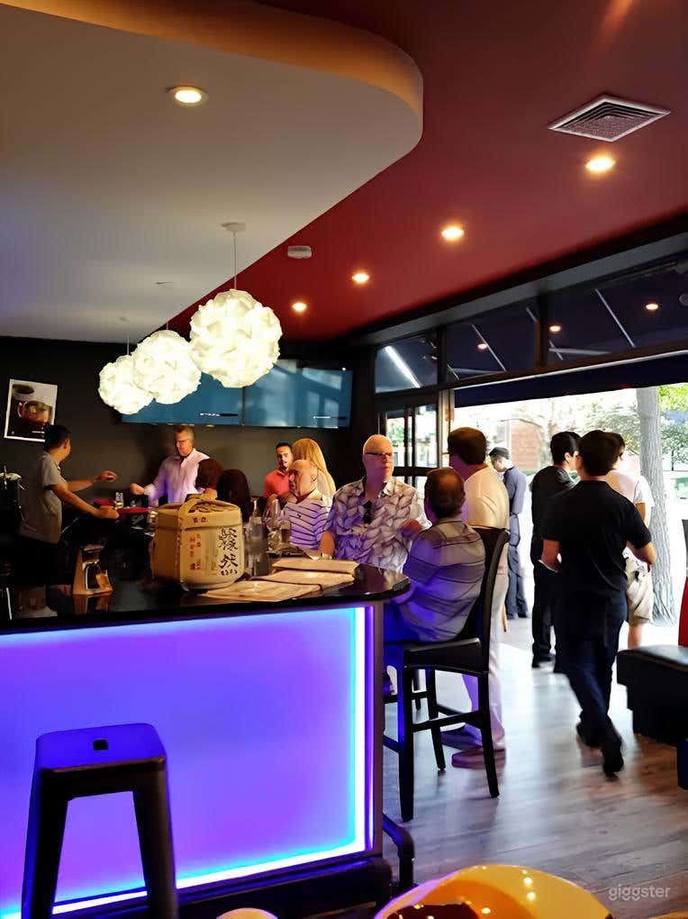 Intimate Private Bar - next to LIRR Photo 3