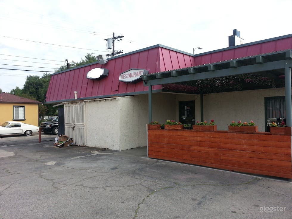 Classic Diner - 7102 Photo 2