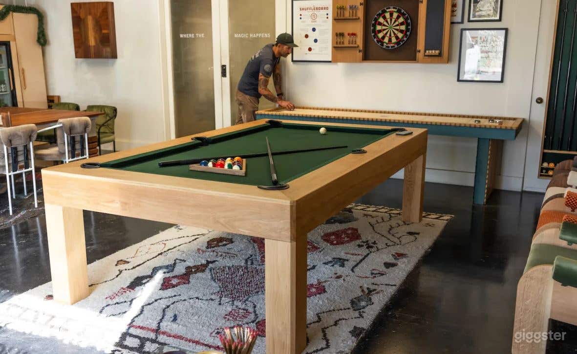 Unique Game Room &amp; Event Space Photo 3