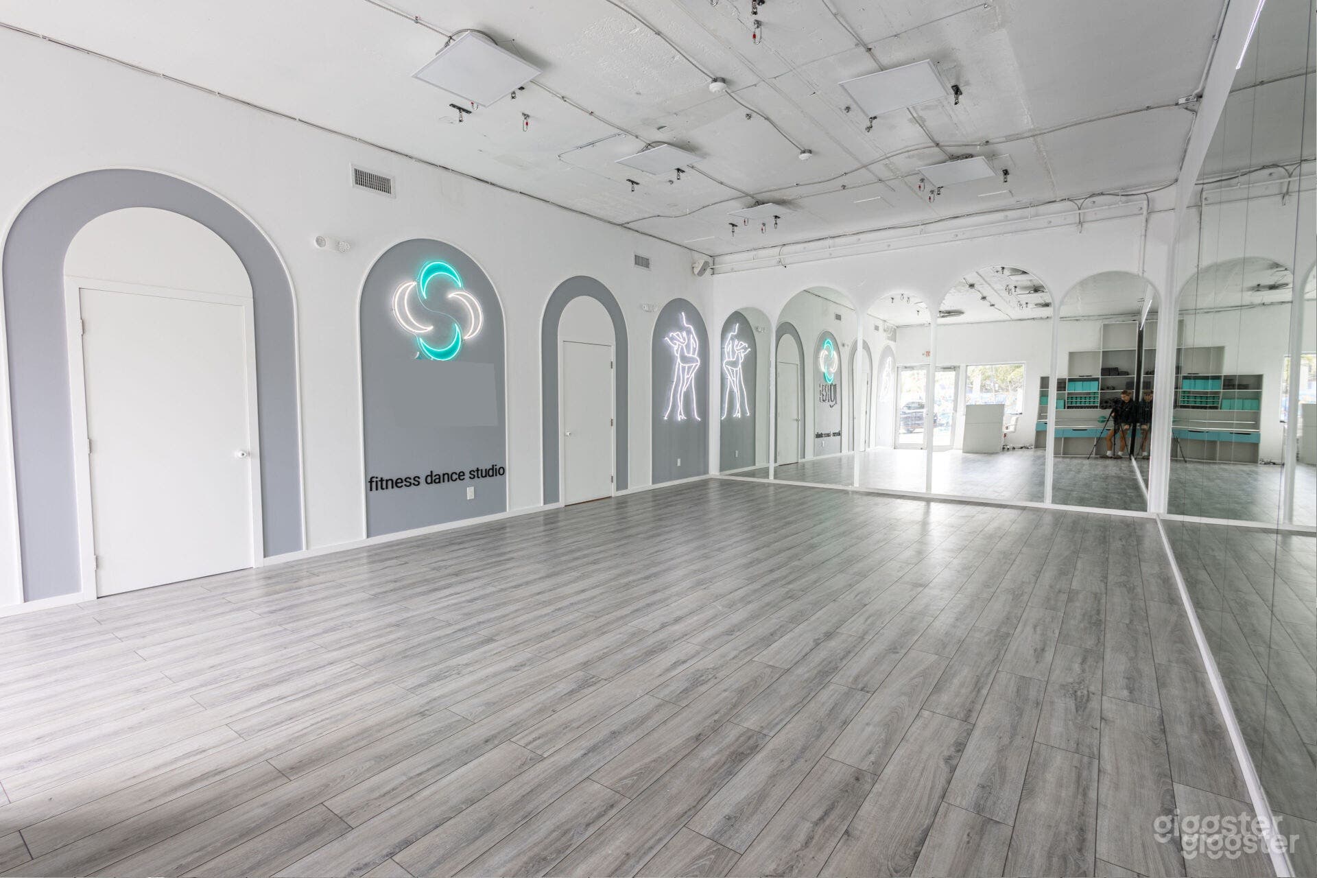 Bright and Versatile Fitness Dance Event Studio Photo 2