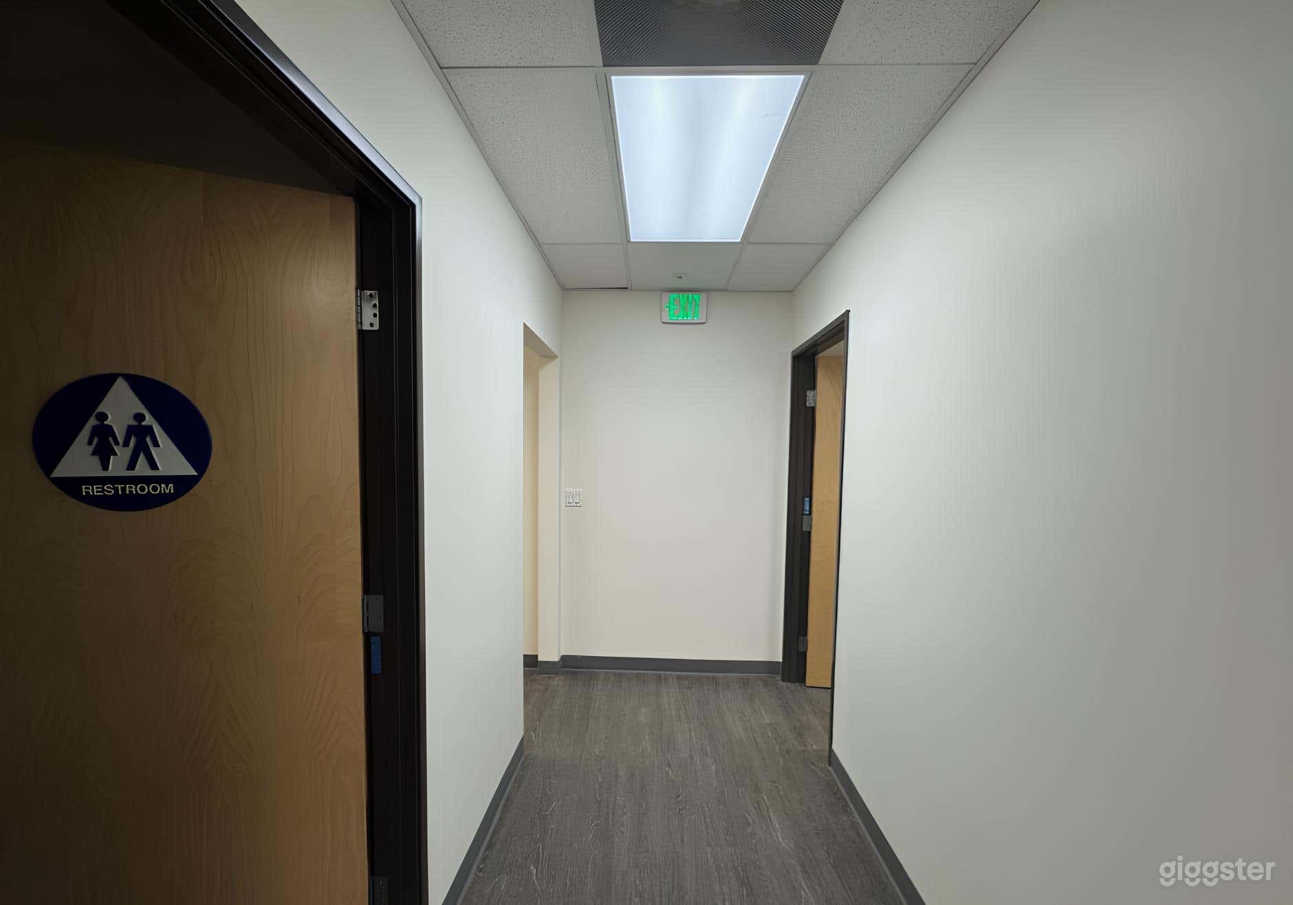 Beautiful Doctor's Office for Filming Photo 4