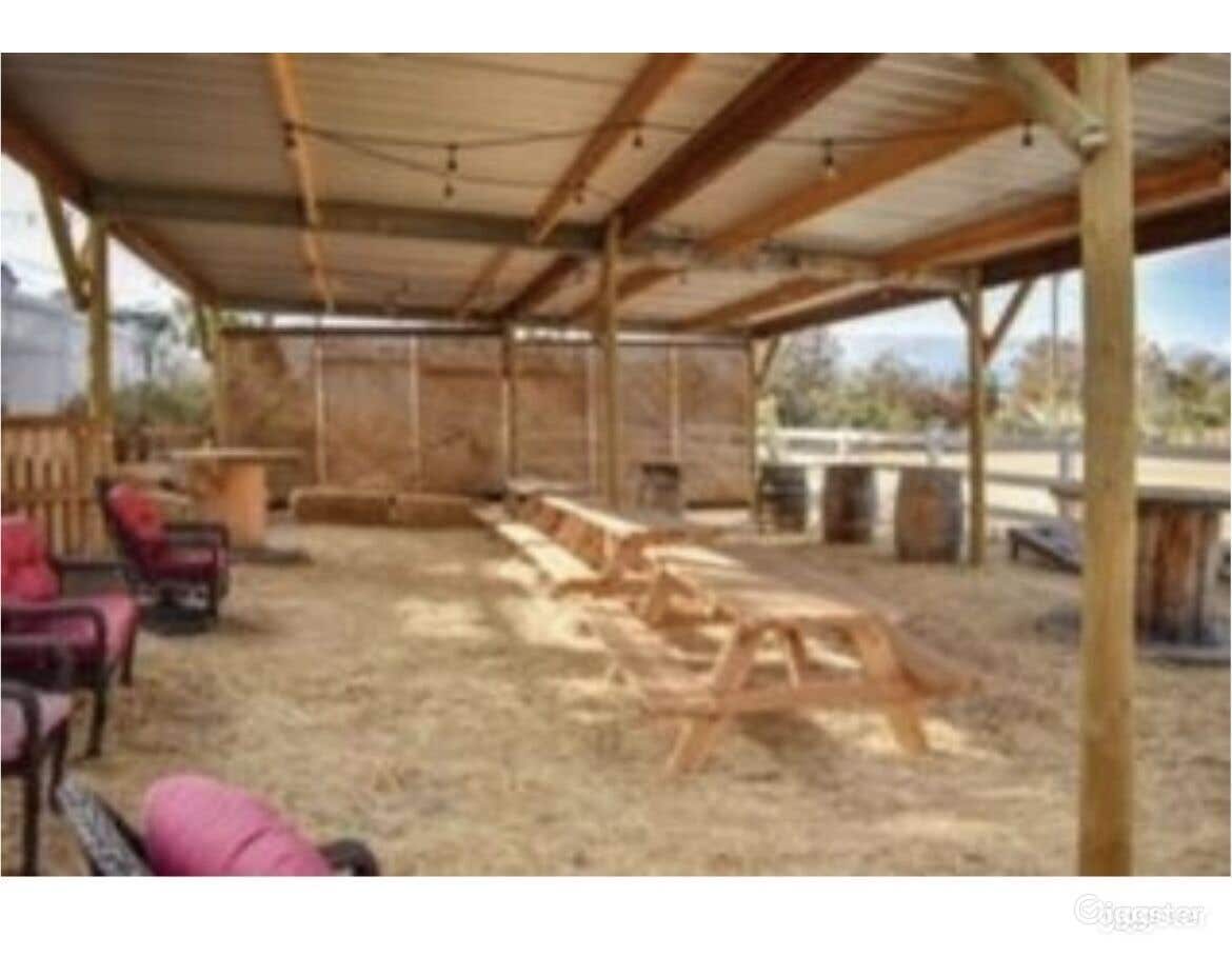 Pasture-themed Semi-covered Event Space Photo 2