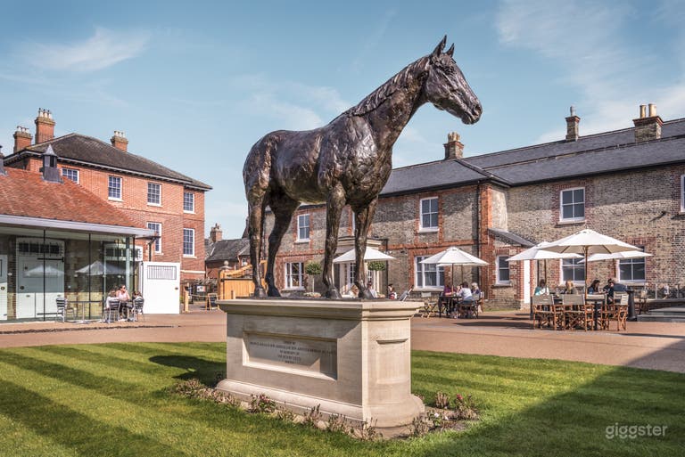  Statue of Frankel in the Kings Yard 