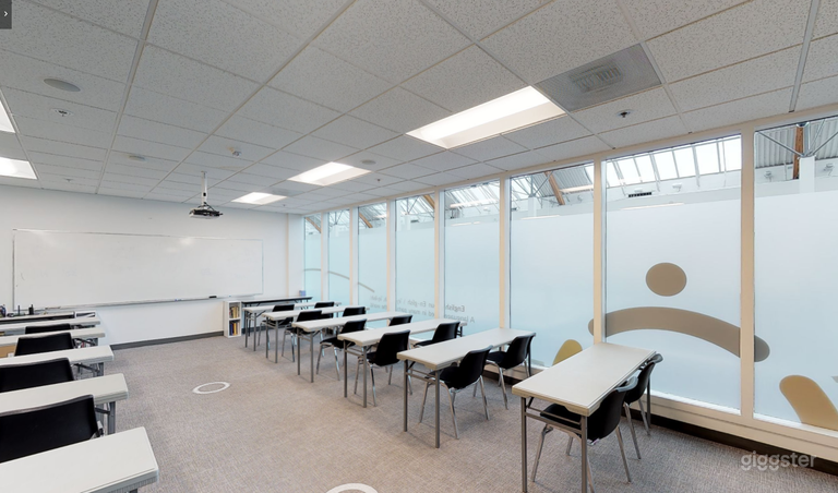  Well-quipped Classroom in Portland 