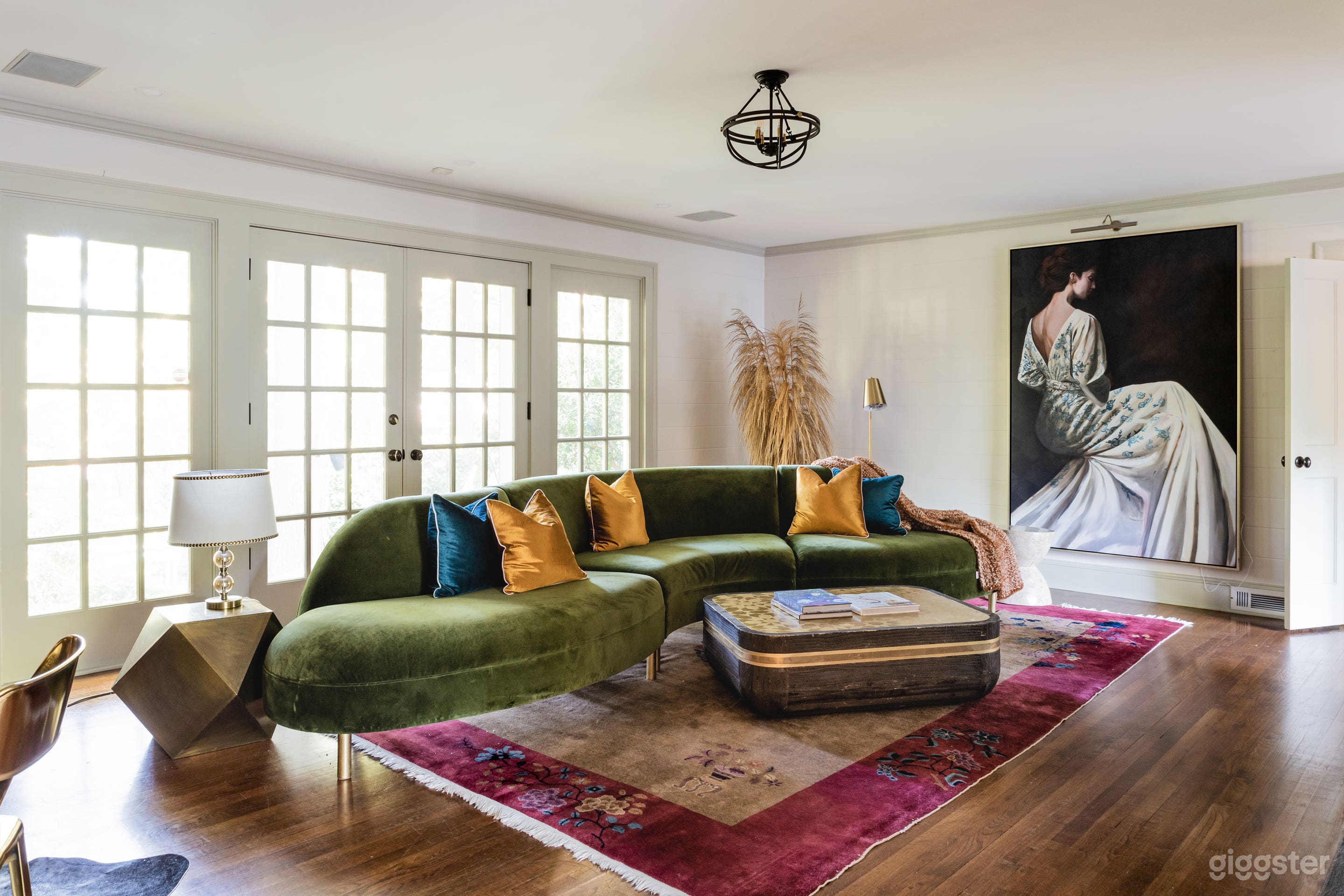 Chateau Marminty | Curated Furnished Carriage Home Photo 1