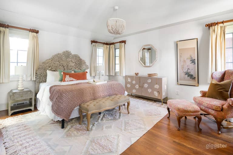  Chateau Marminty | Curated Furnished Carriage Home 