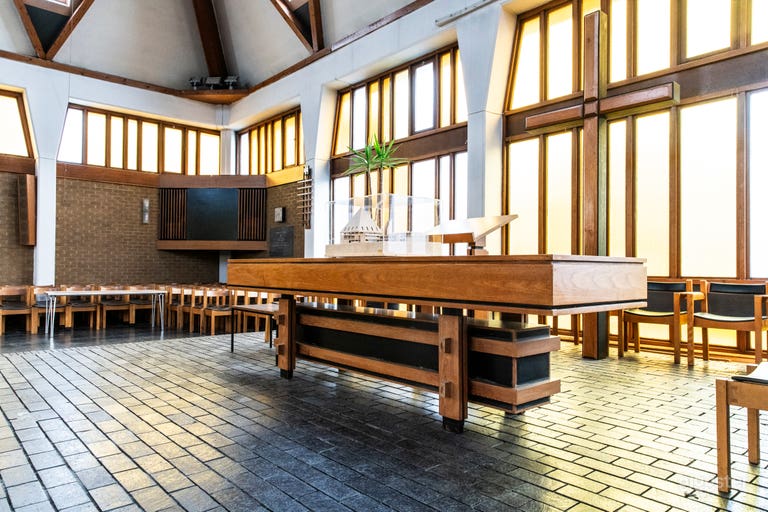  The Pyramid Hall is the largest space in the venue, all under the iconic green pyramid roof

Capacity up to 280

Area 400m²

Prices starting from £98 per hour + VAT 