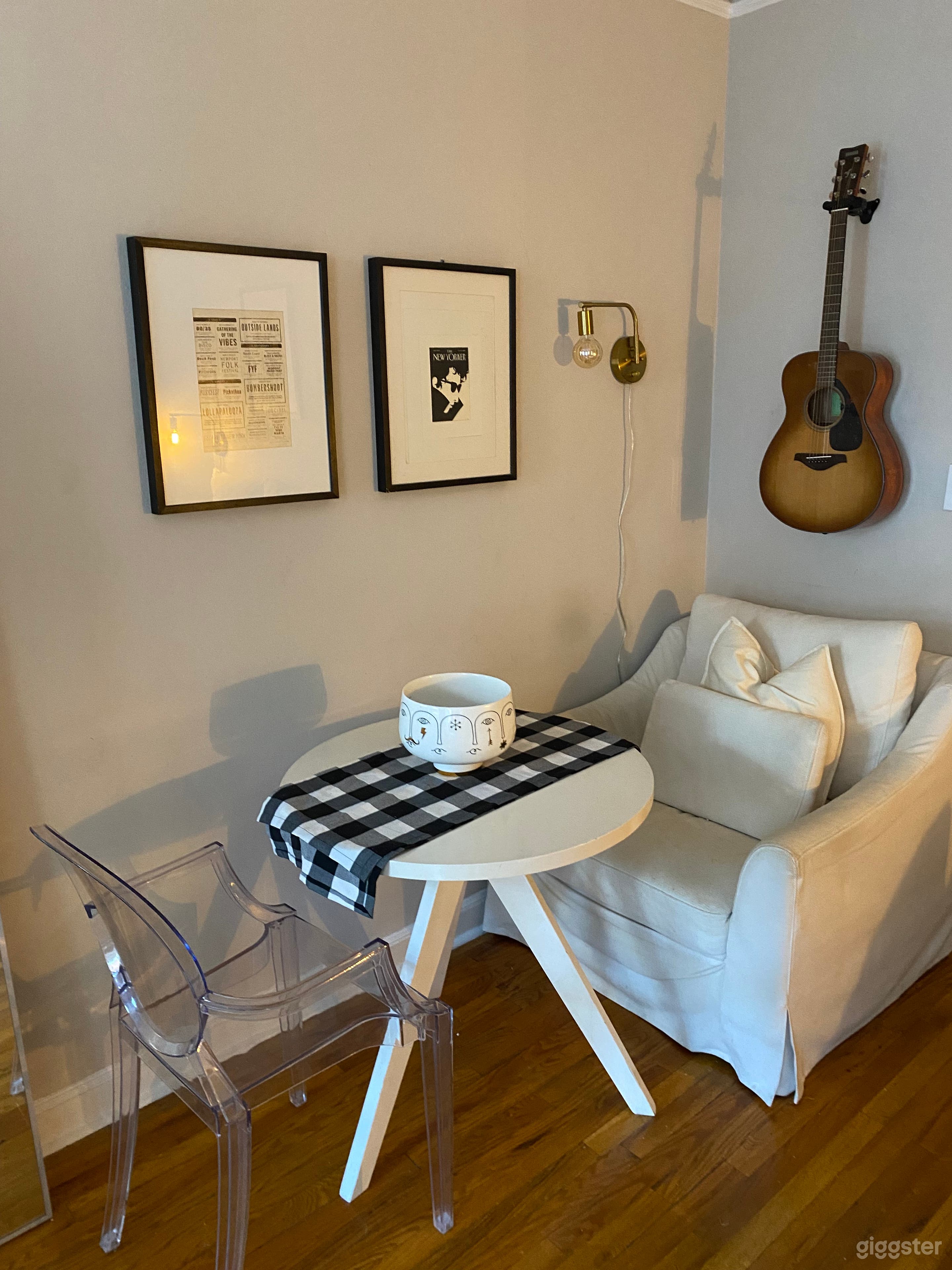 Not Serena's Upper East Side Apartment Photo 4