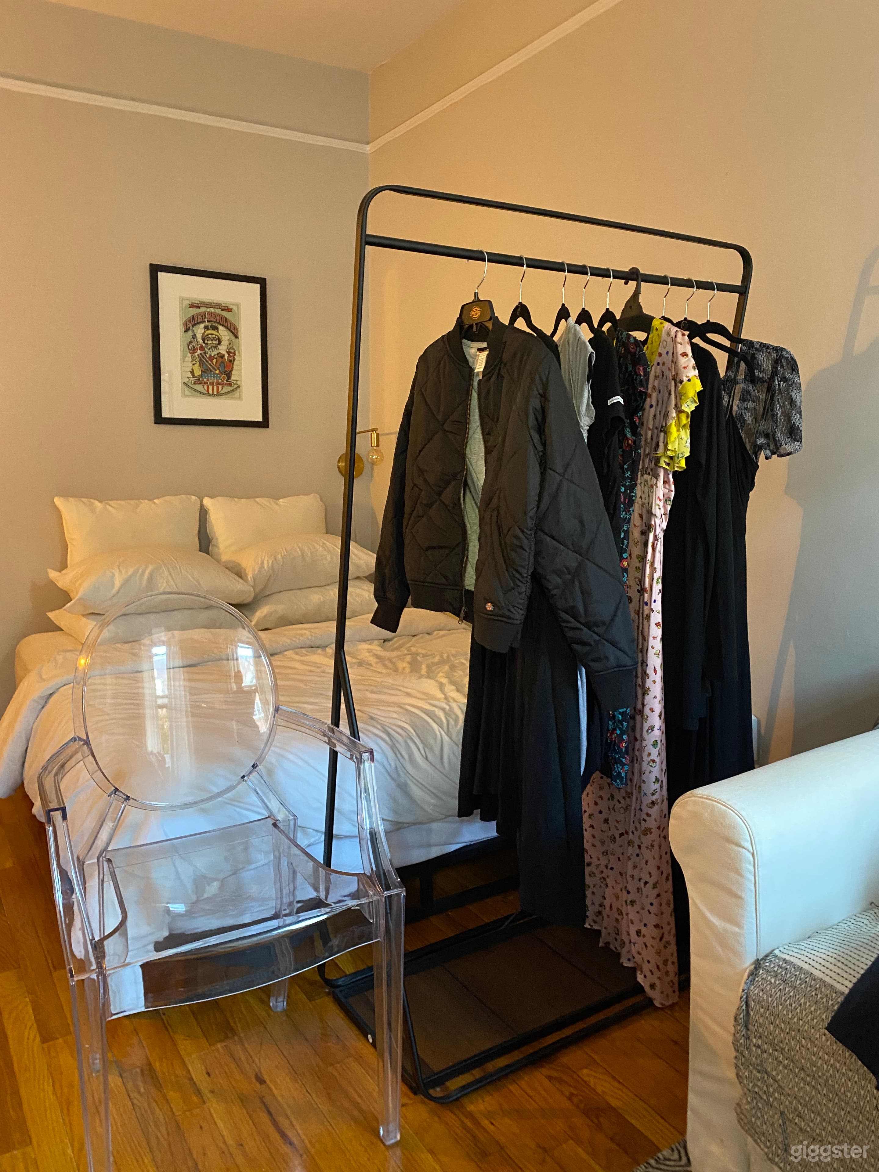 Not Serena's Upper East Side Apartment Photo 3