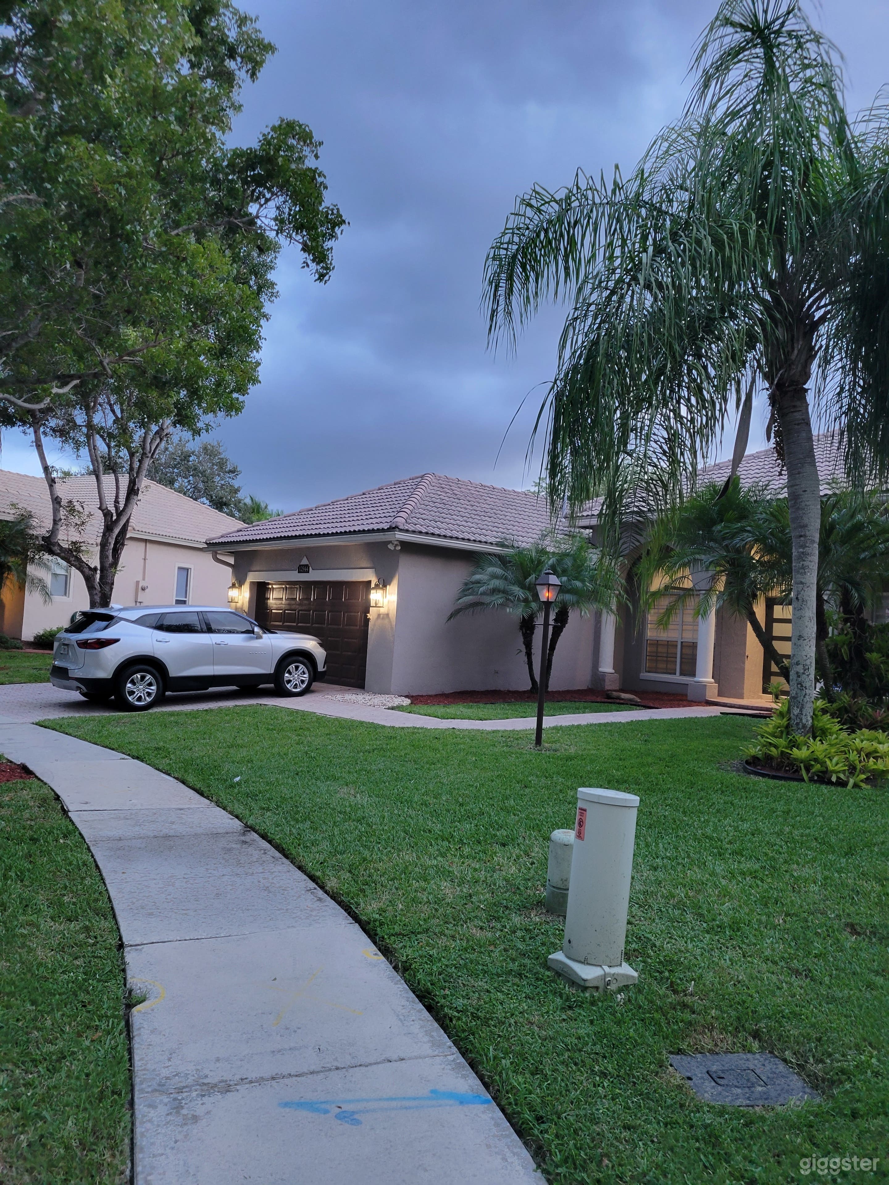 The relaxing place in Pembroke Falls Photo 3