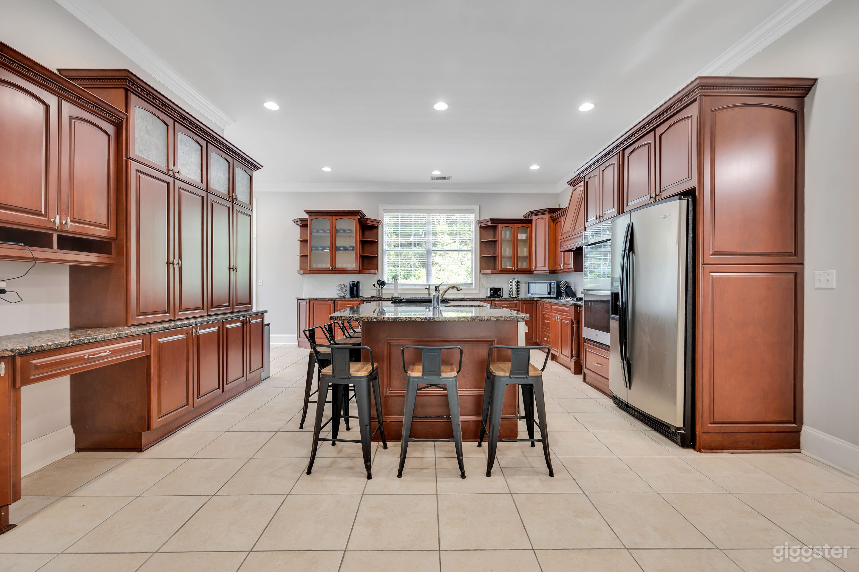 Modern Luxury Conference House at Emory Photo 4