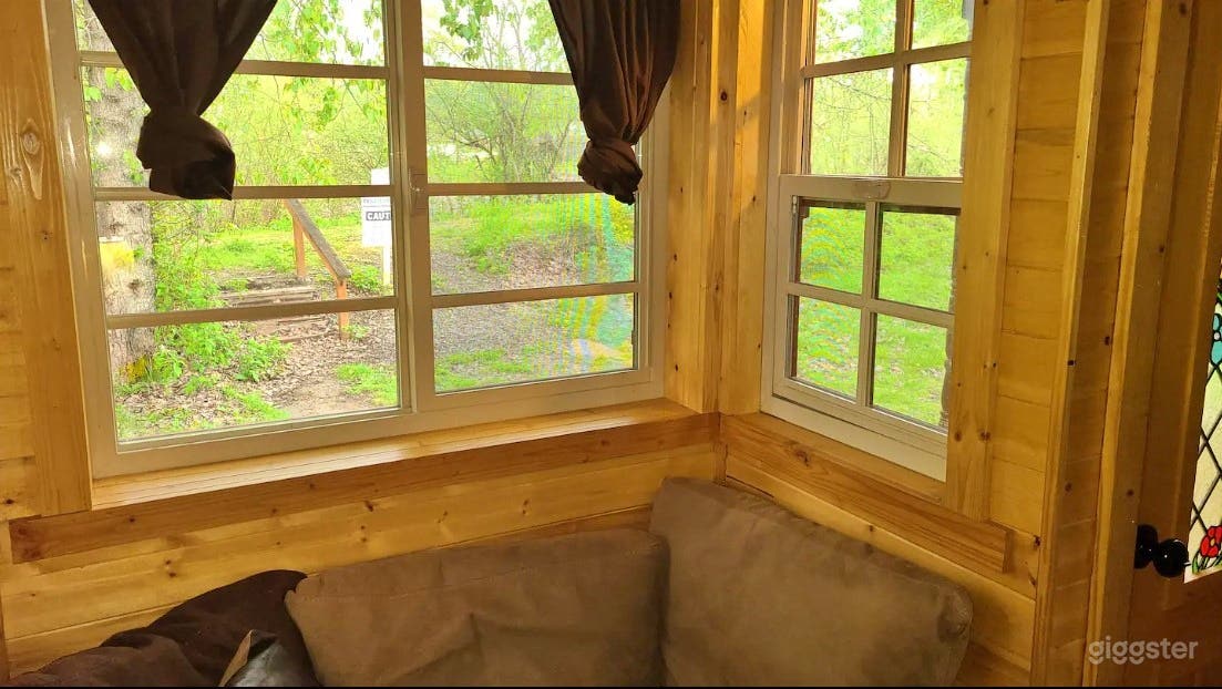 Tumbleweed Barn Tiny Cabin Photo 4