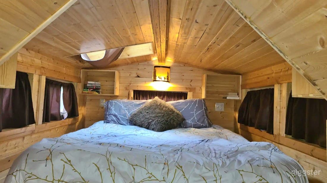 Tumbleweed Barn Tiny Cabin Photo 3