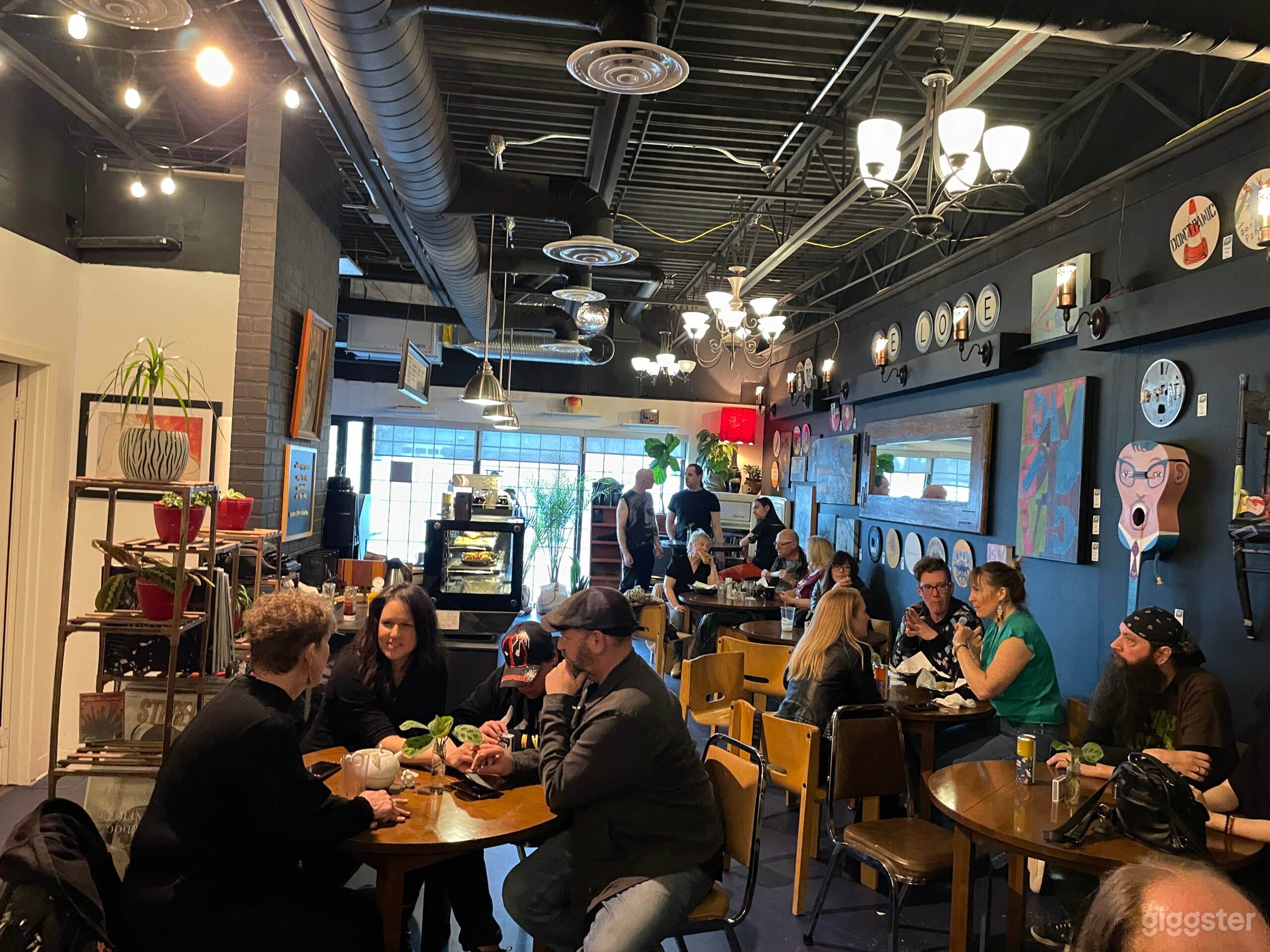 A 90s Throwback Coffee House with Killer Analog Sound Photo 3