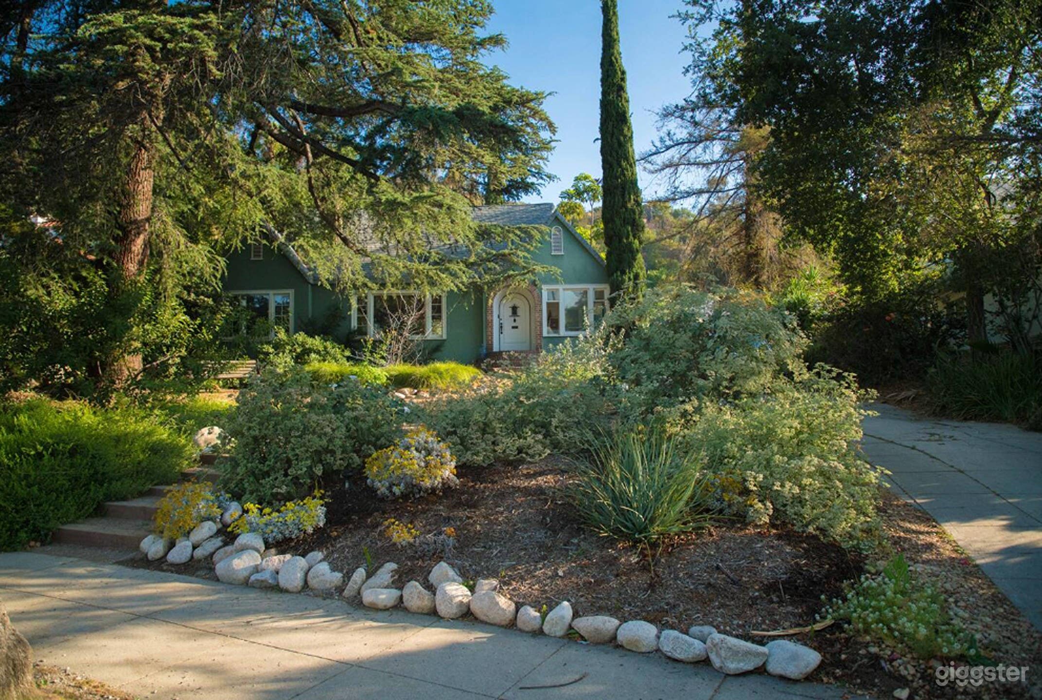 1924 Tudor Style Home With 2 House, Pool And Huge Yard Photo 1