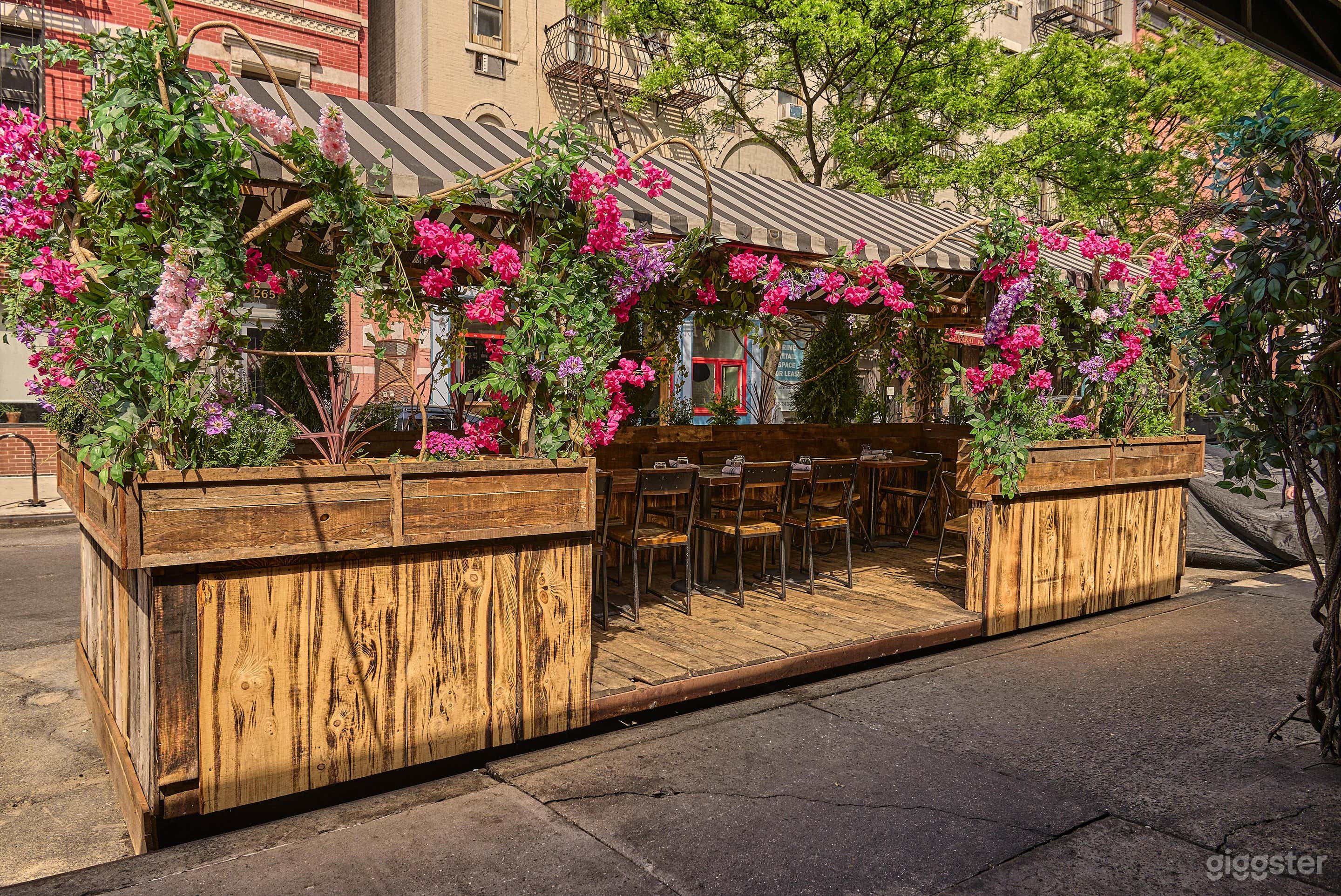 Charming Cabanas for Intimate Celebrations  Photo 2