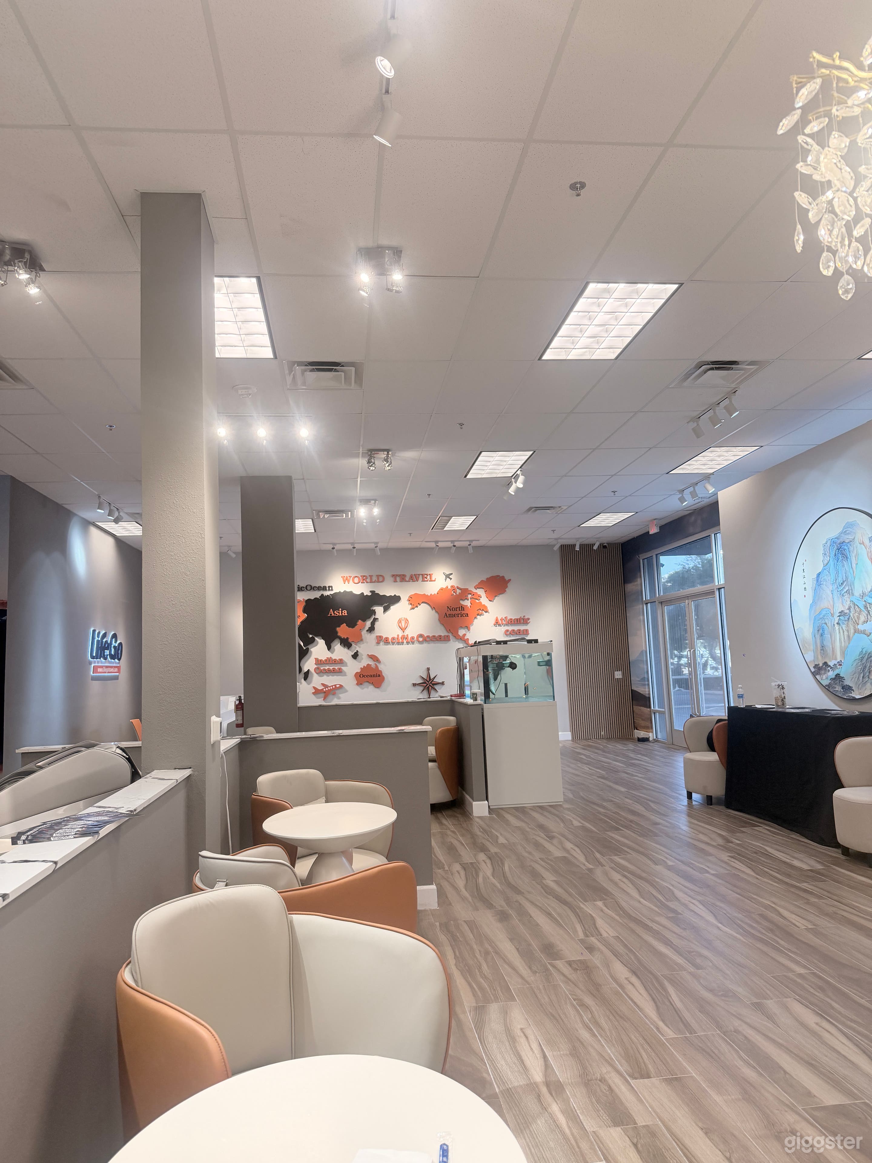 VegasSpace by the Strip for Events,Vendors Filming Photo 2