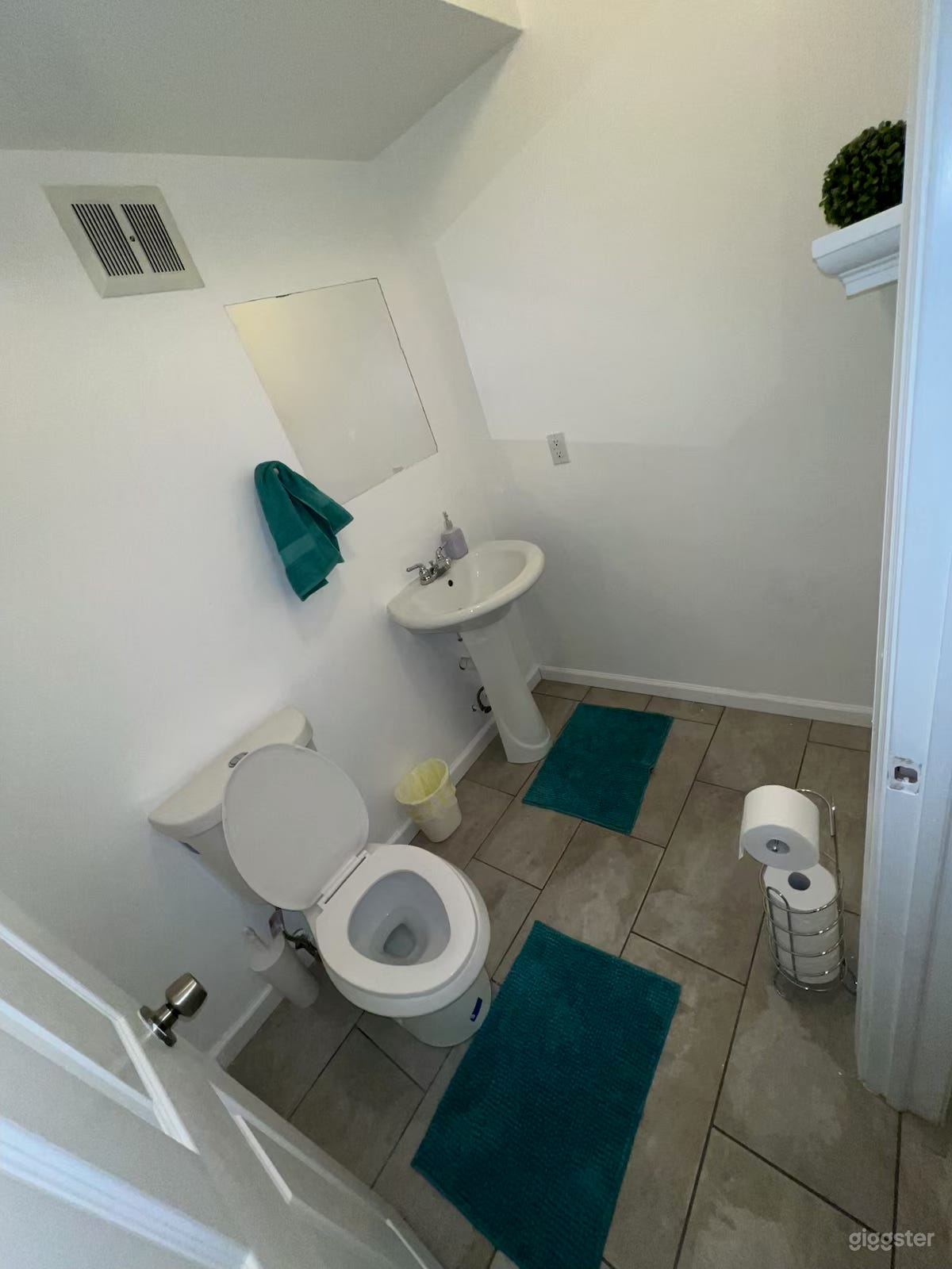 Jersey City Production Hub Photo 3