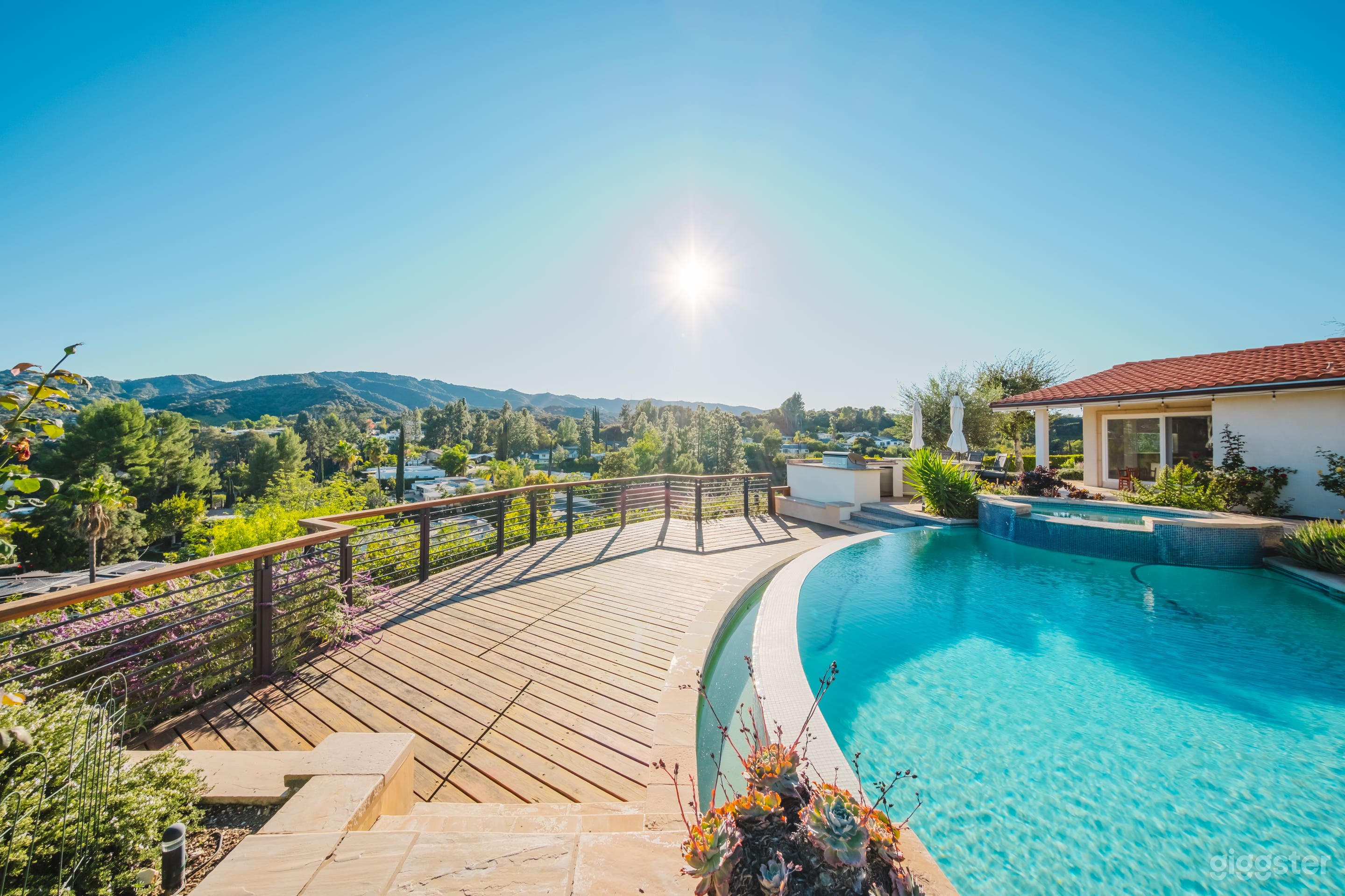 CINEMATIC VILLA ESTATE WITH POOL &amp; PANORAMIC VIEWS Photo 4