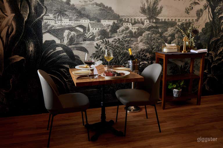  Moody, romantic steakhouse in Central Singapore. 