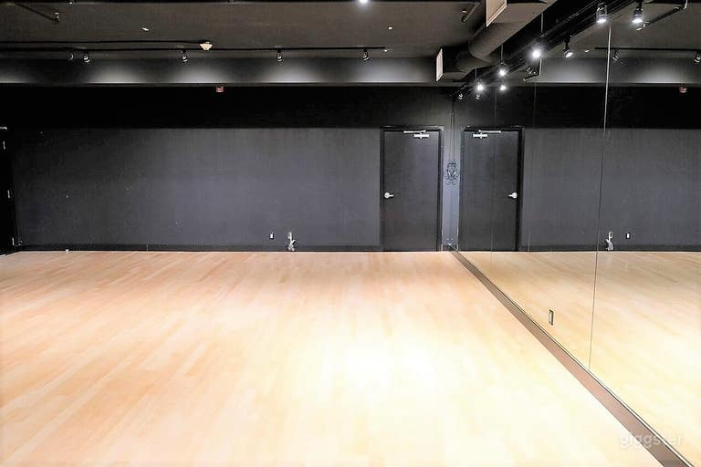  Dark Room Dance Studio 