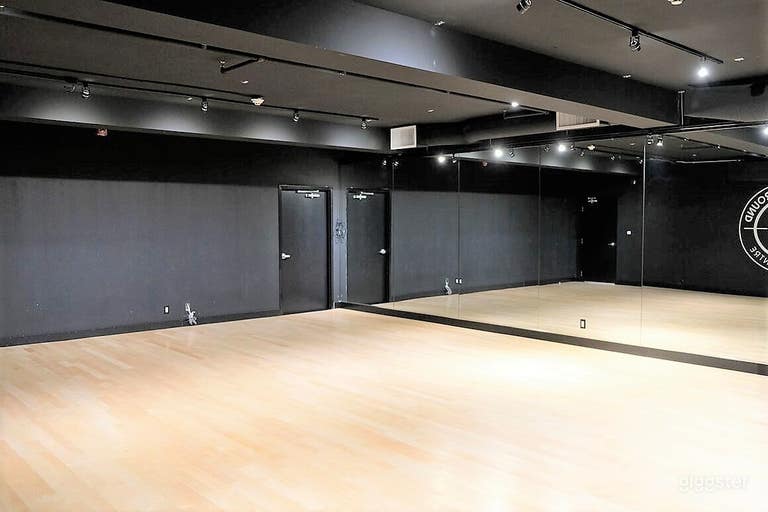  Dark Room Dance Studio 