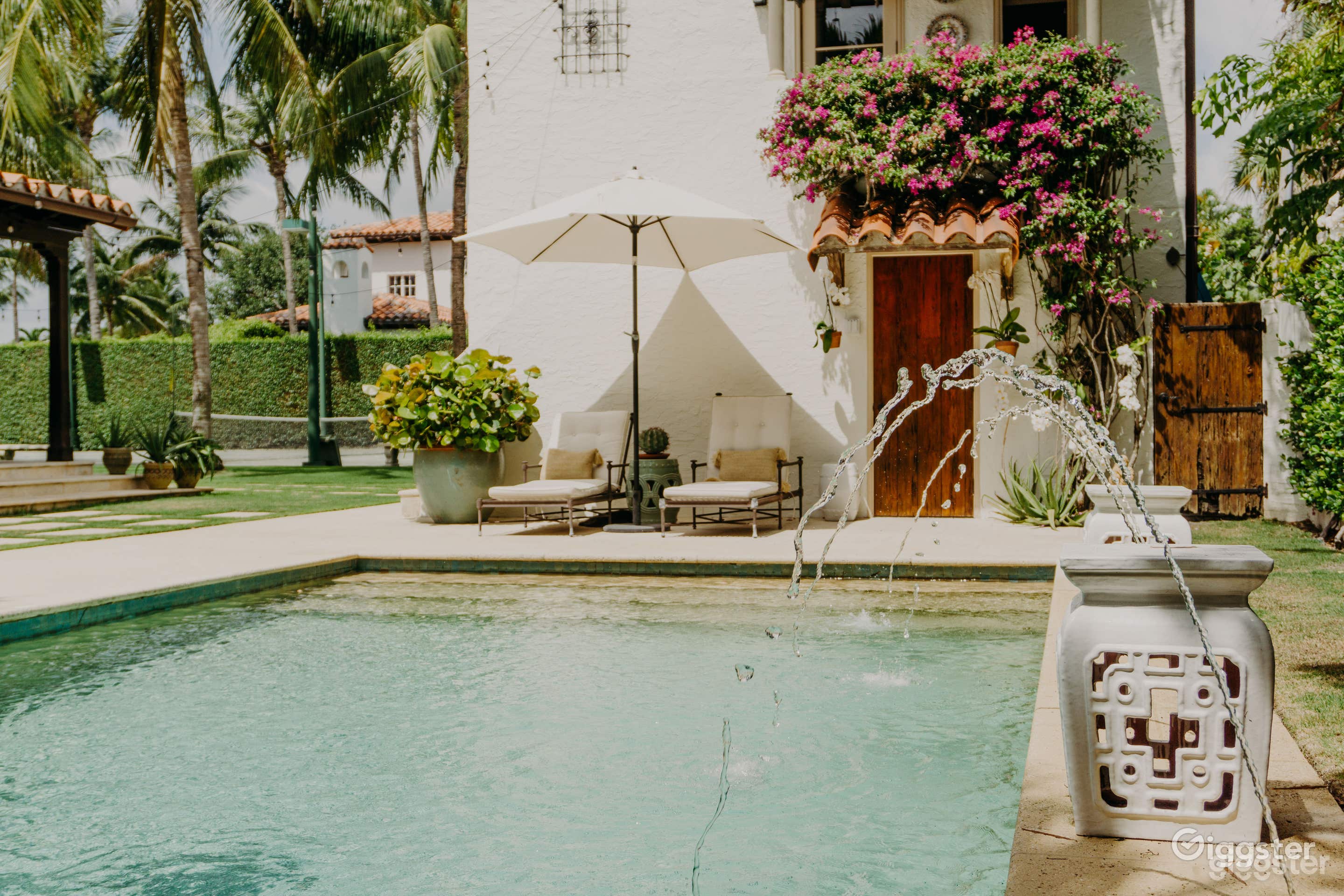 Lovely Moroccan Inspired Swimming Pool  Photo 1
