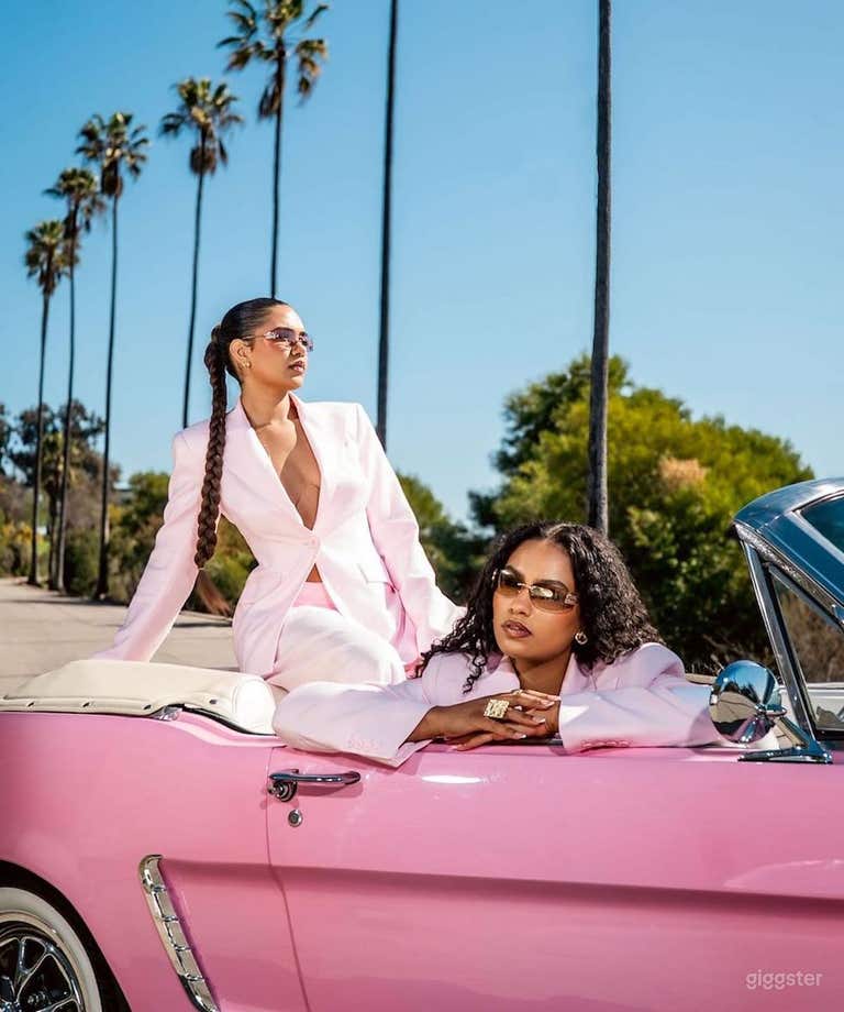  #76,169 Barbie Pink Mustang 1965 Classic Automatic 