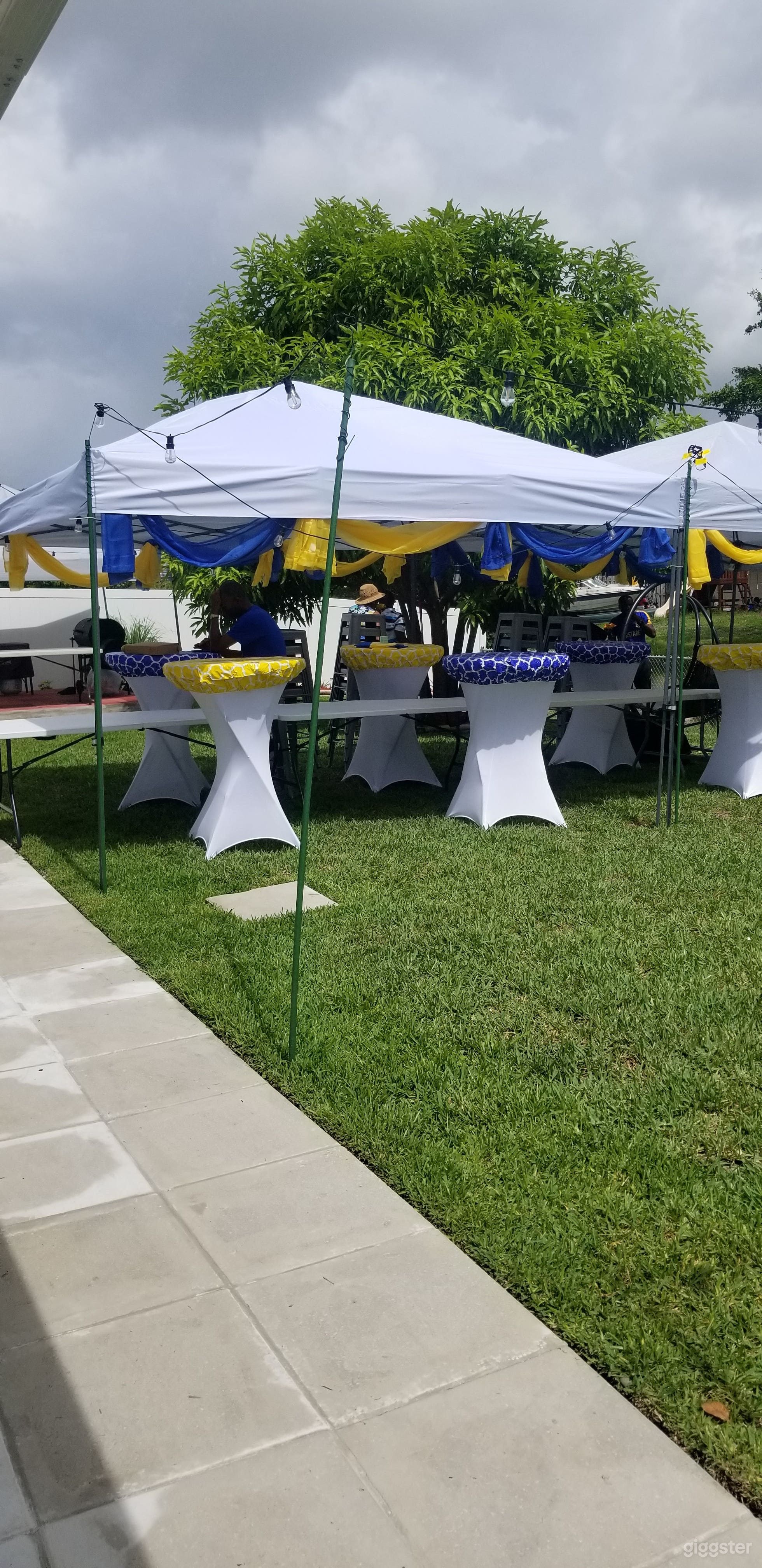 Host Parties/Weddings on the Water in the Backyard Photo 2