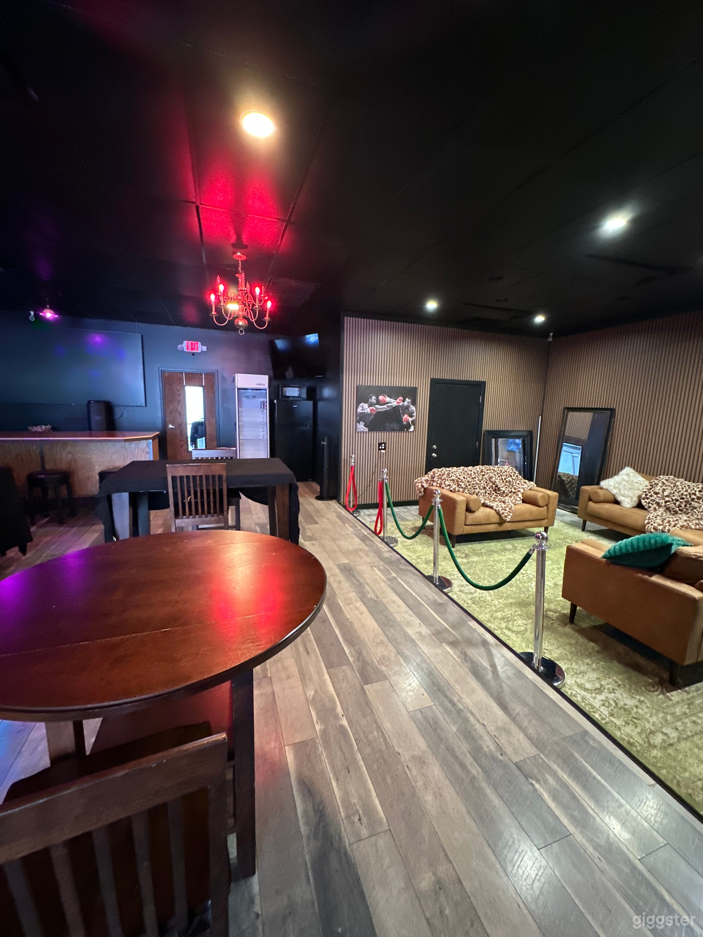 South Tulsa Speakeasy Vibe Photo 4