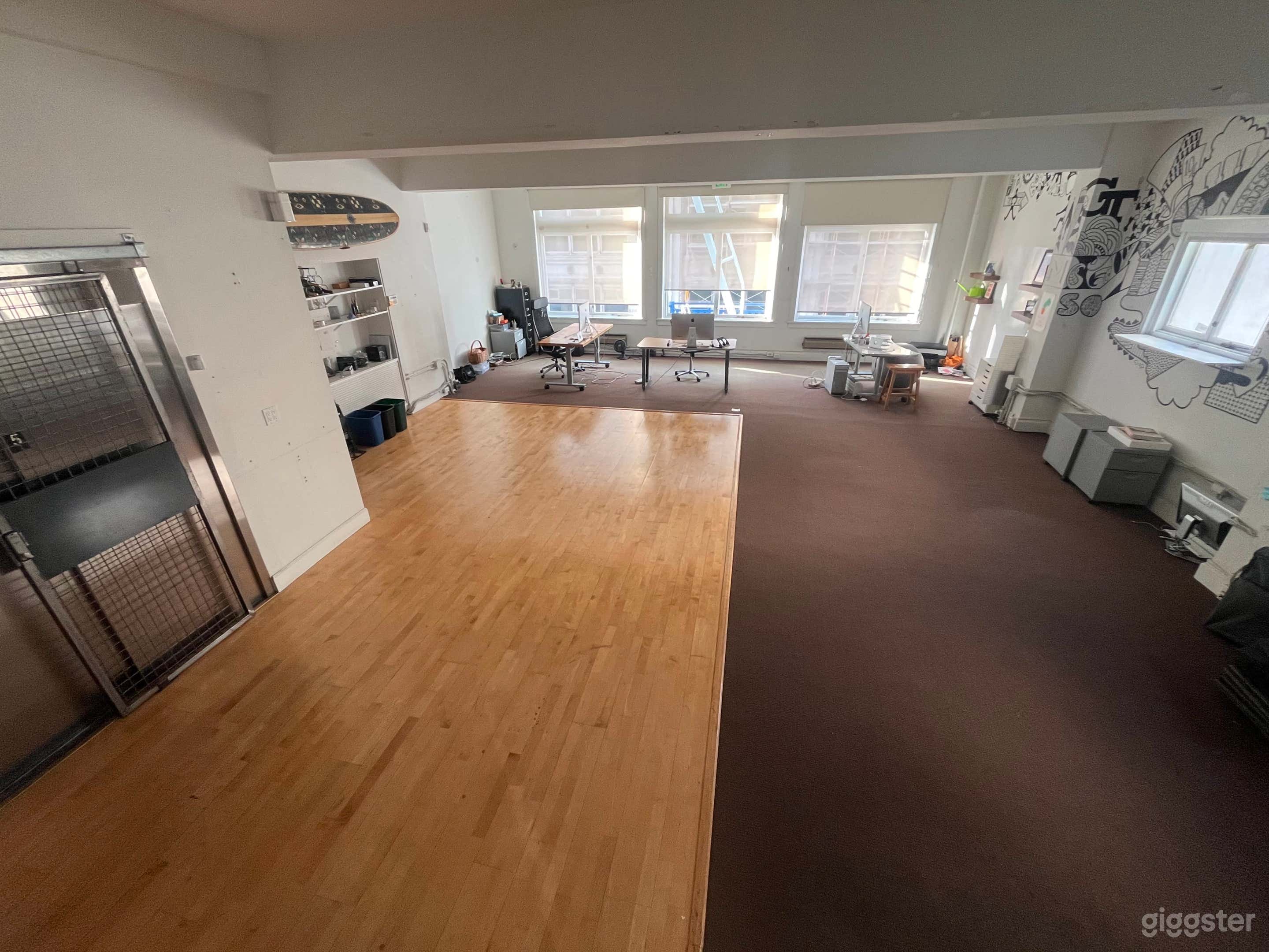 Creative Loft in Historic Building Photo 3