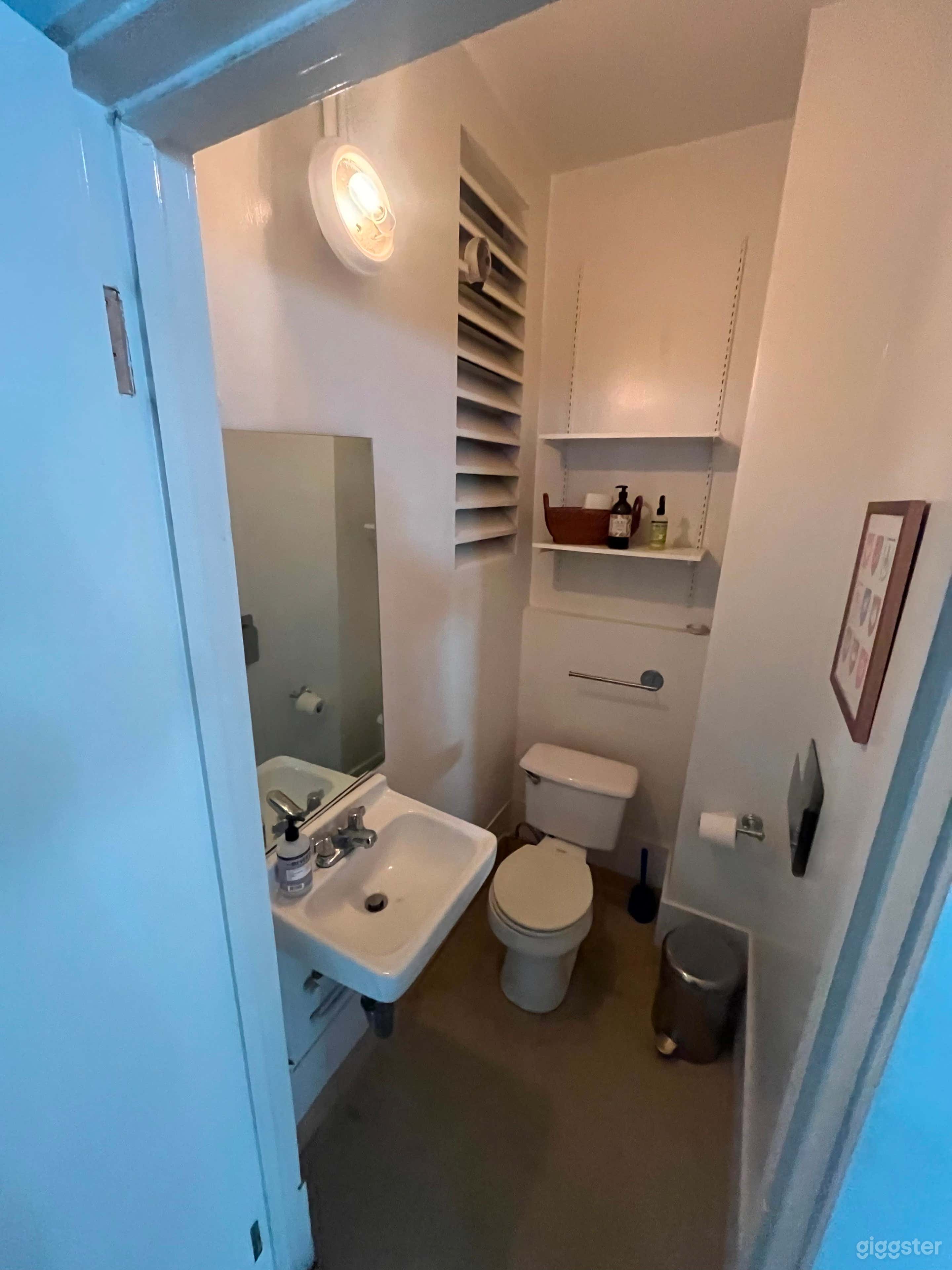 Creative Loft in Historic Building Photo 4