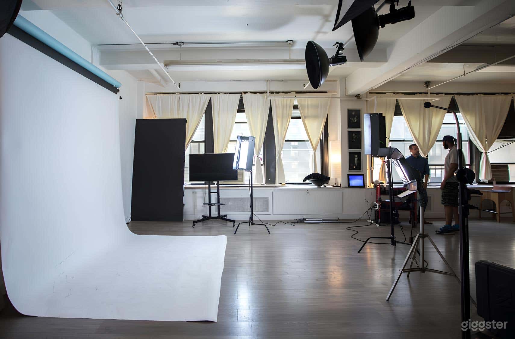 Photo Studio 3 Photo 1