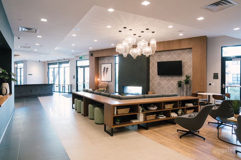  Elegant, Open Lounge in King of Prussia 