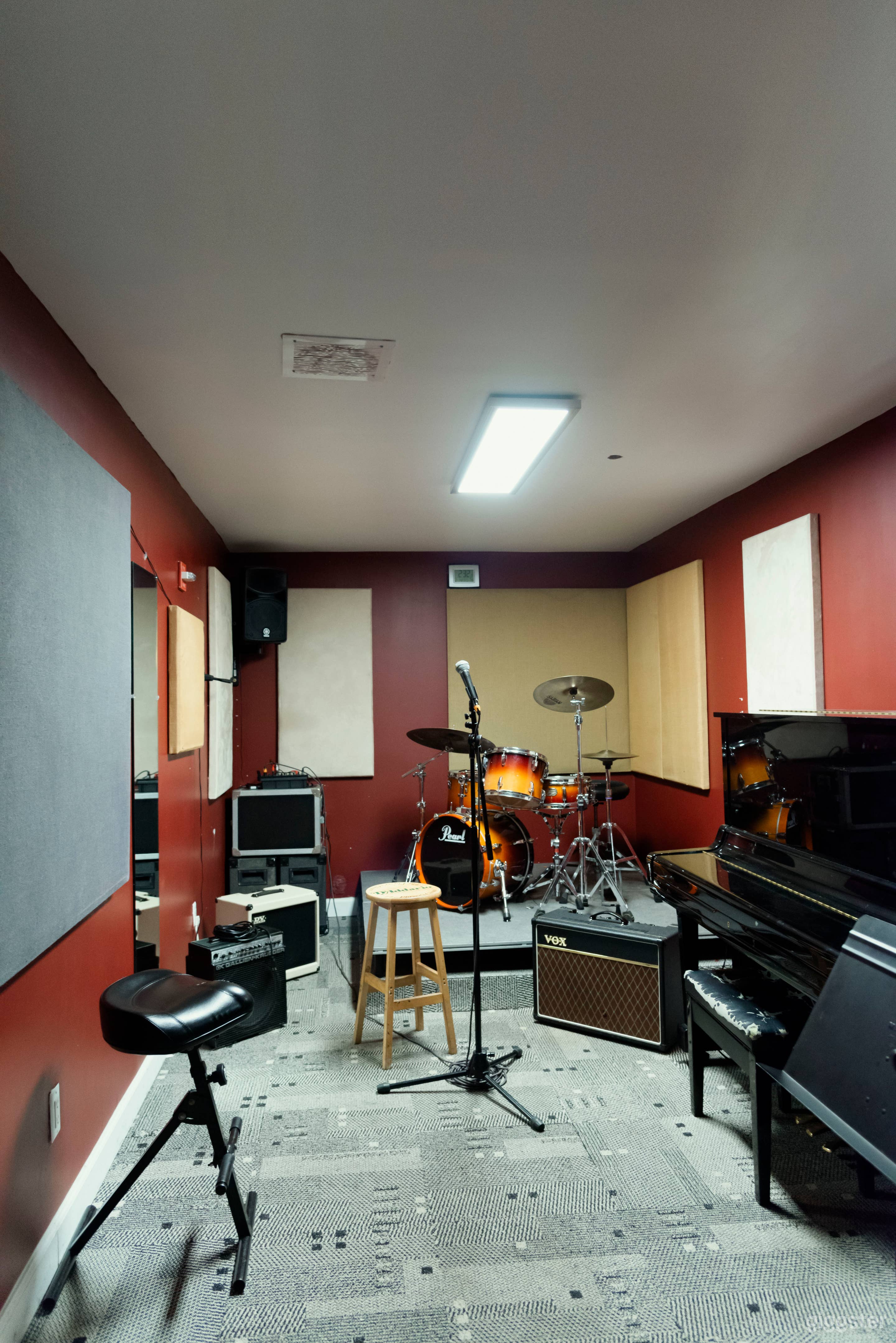 Music Studio for Trios and Quartets in NY Photo 1