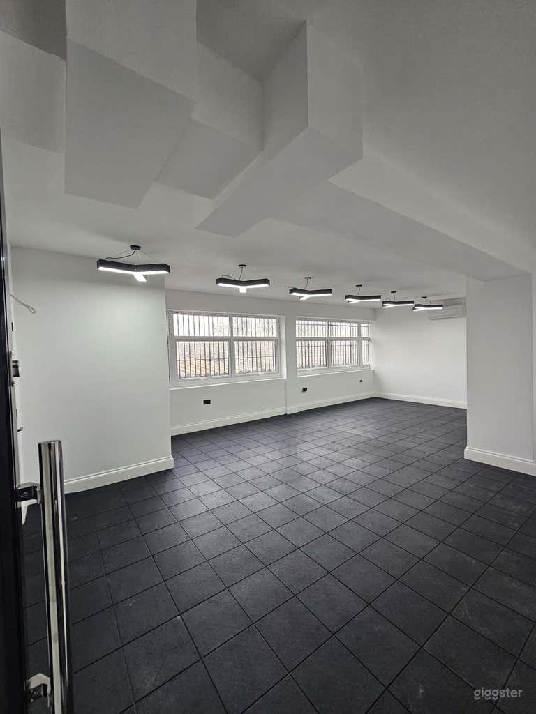  Newly Refurbished Studio 