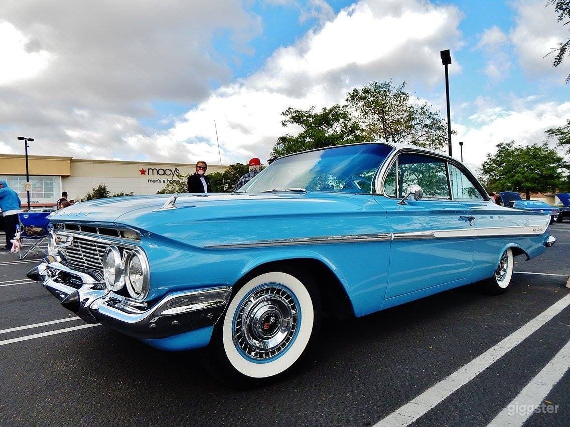 #76,016 1961 Impala Photo 1