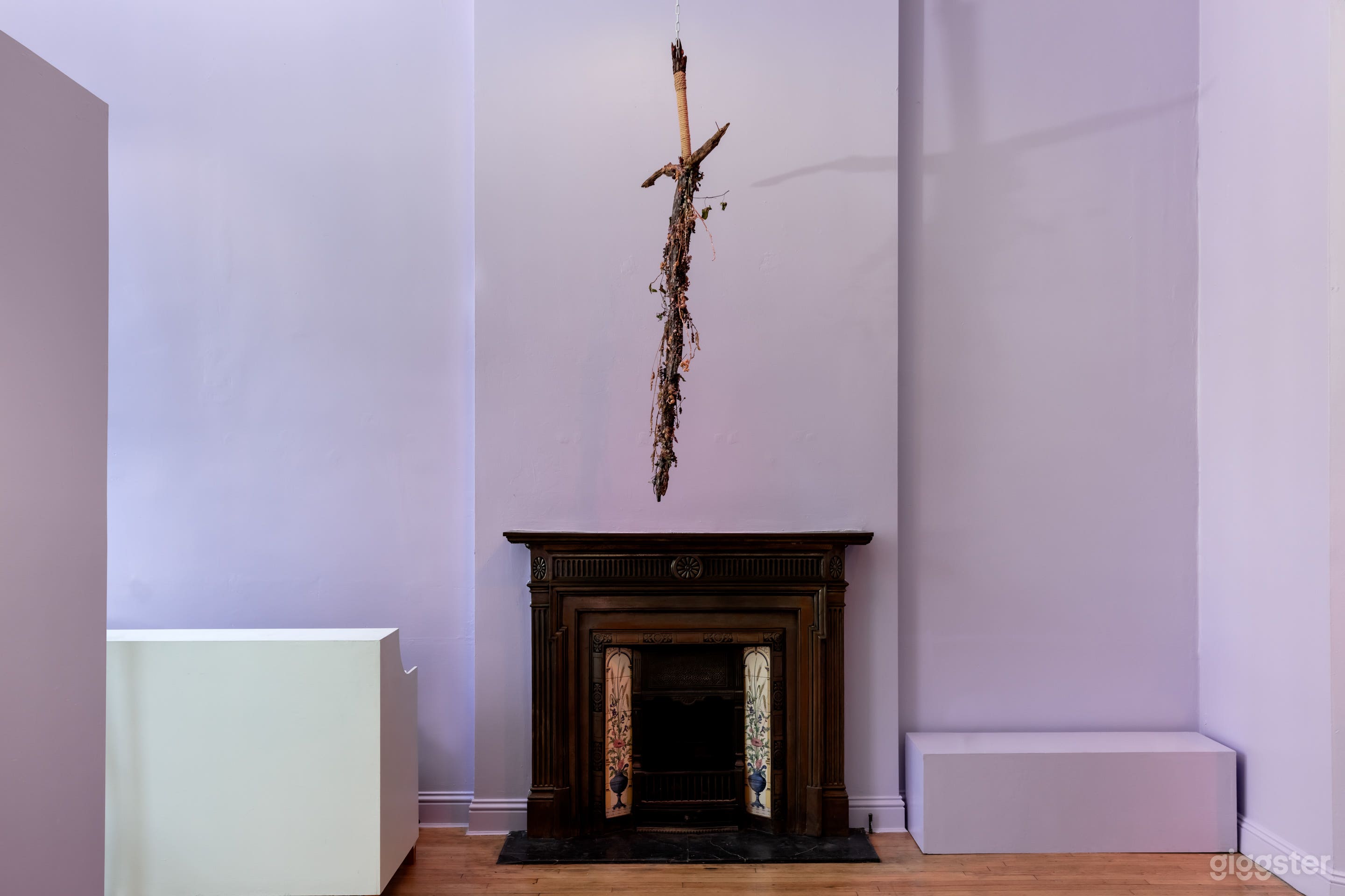 San Mei Gallery Main Space - moveable front desk