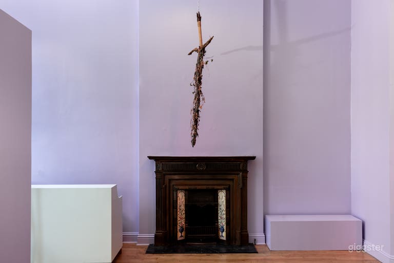  San Mei Gallery Main Space - moveable front desk 