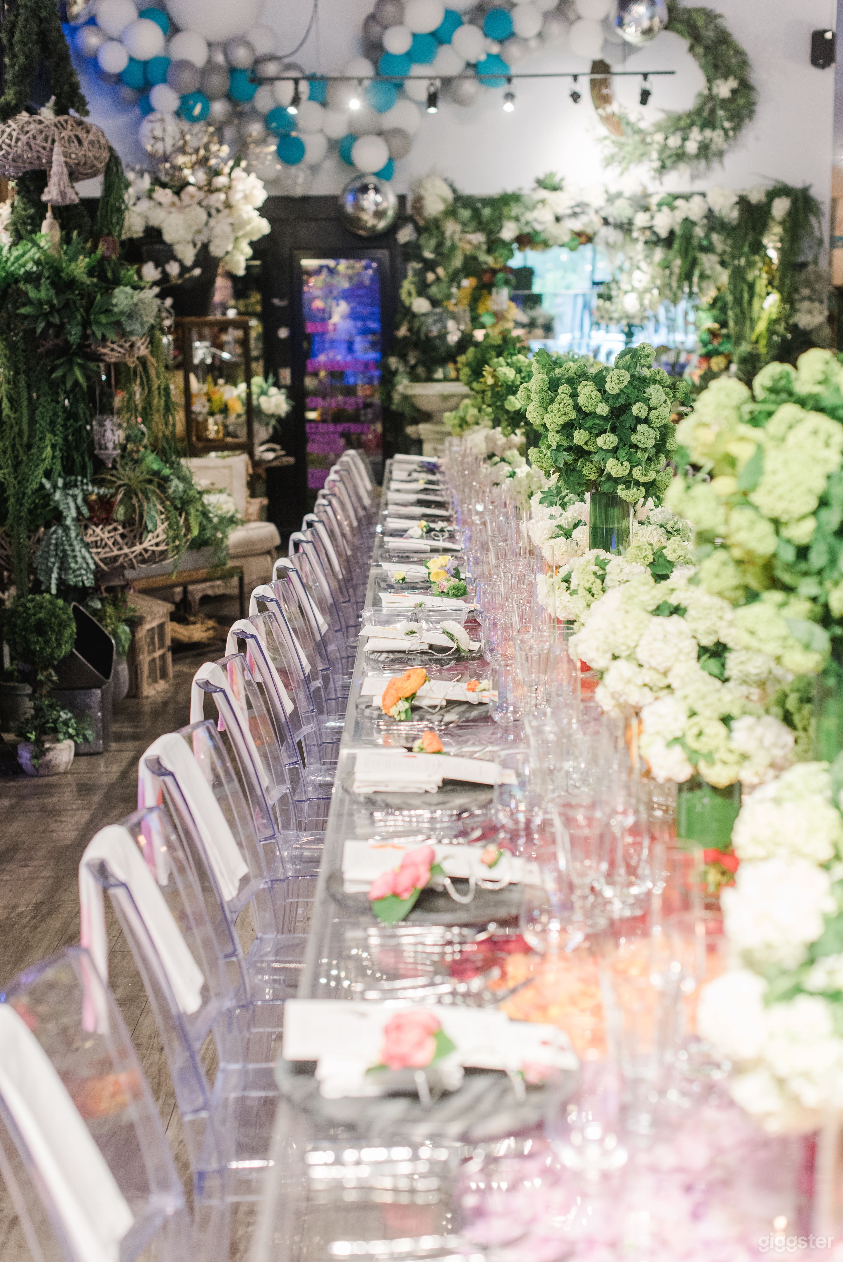 Bright, Modern Boutique Event & Production Space in Westlake Photo 4