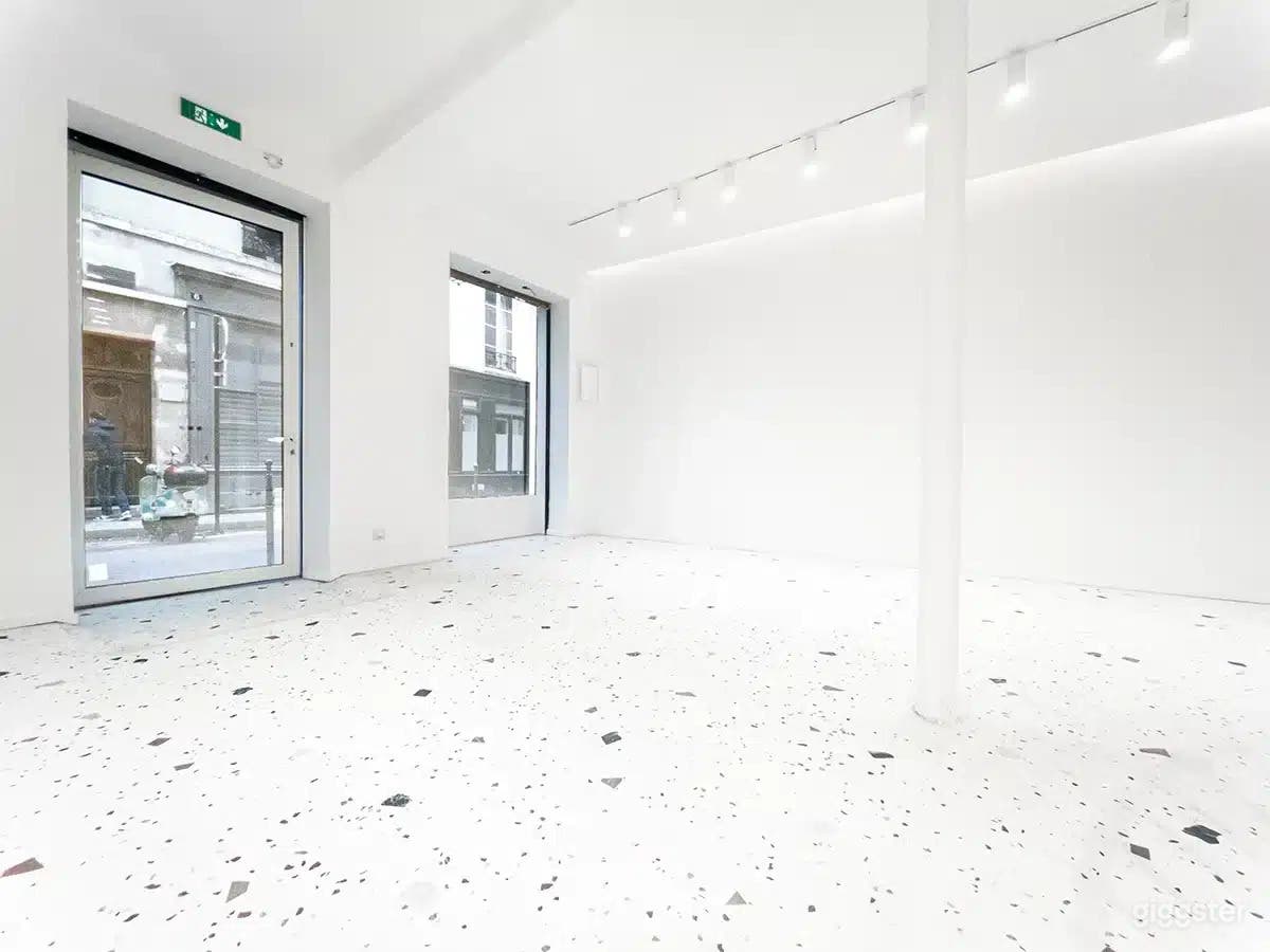 Photo de Galerie d'art et de mode raffinée du Marais 4