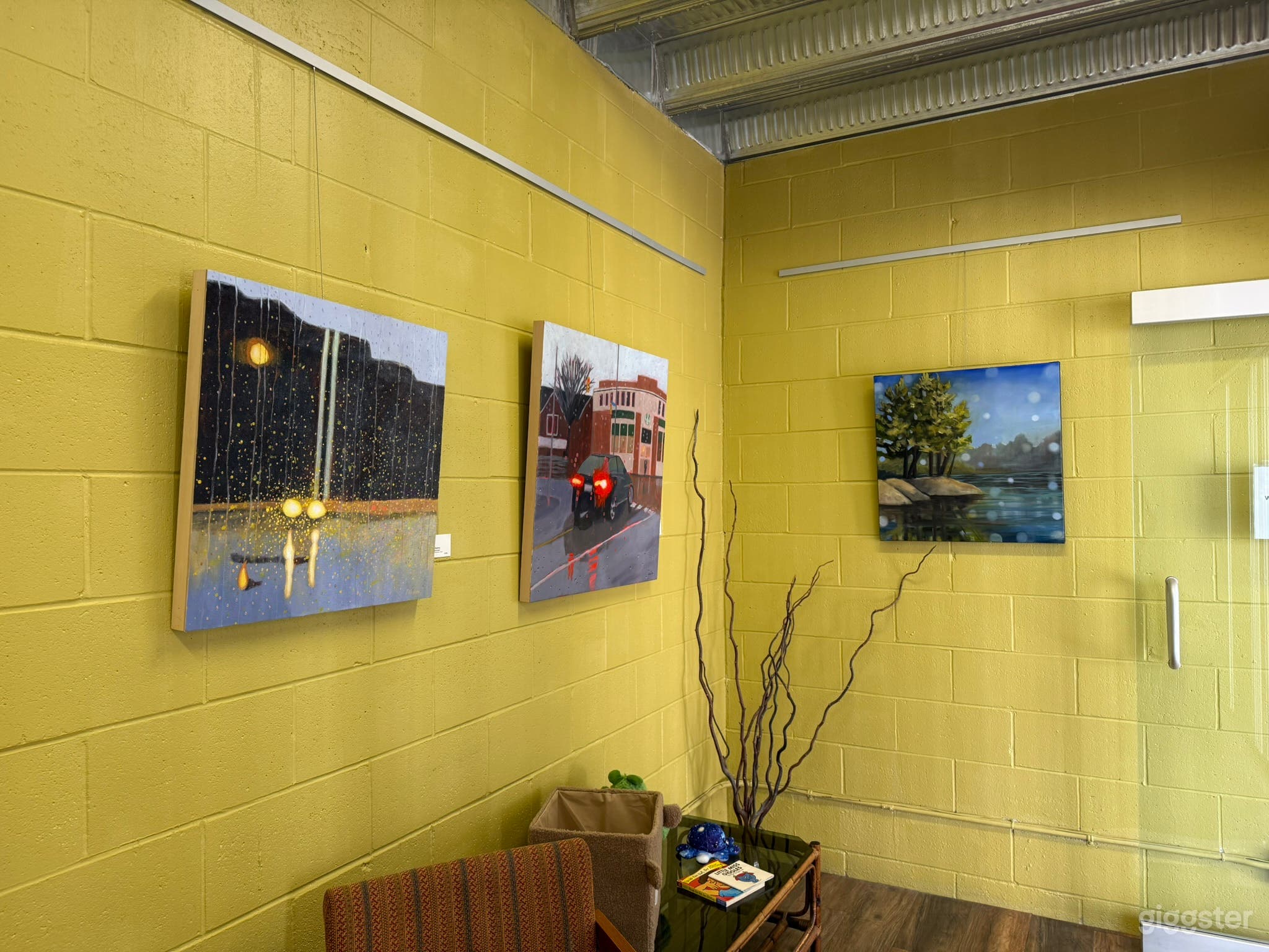 Open-Concept Workspace &amp; Lounge Photo 3