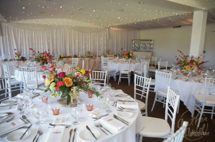 Champagne Room Photo 2