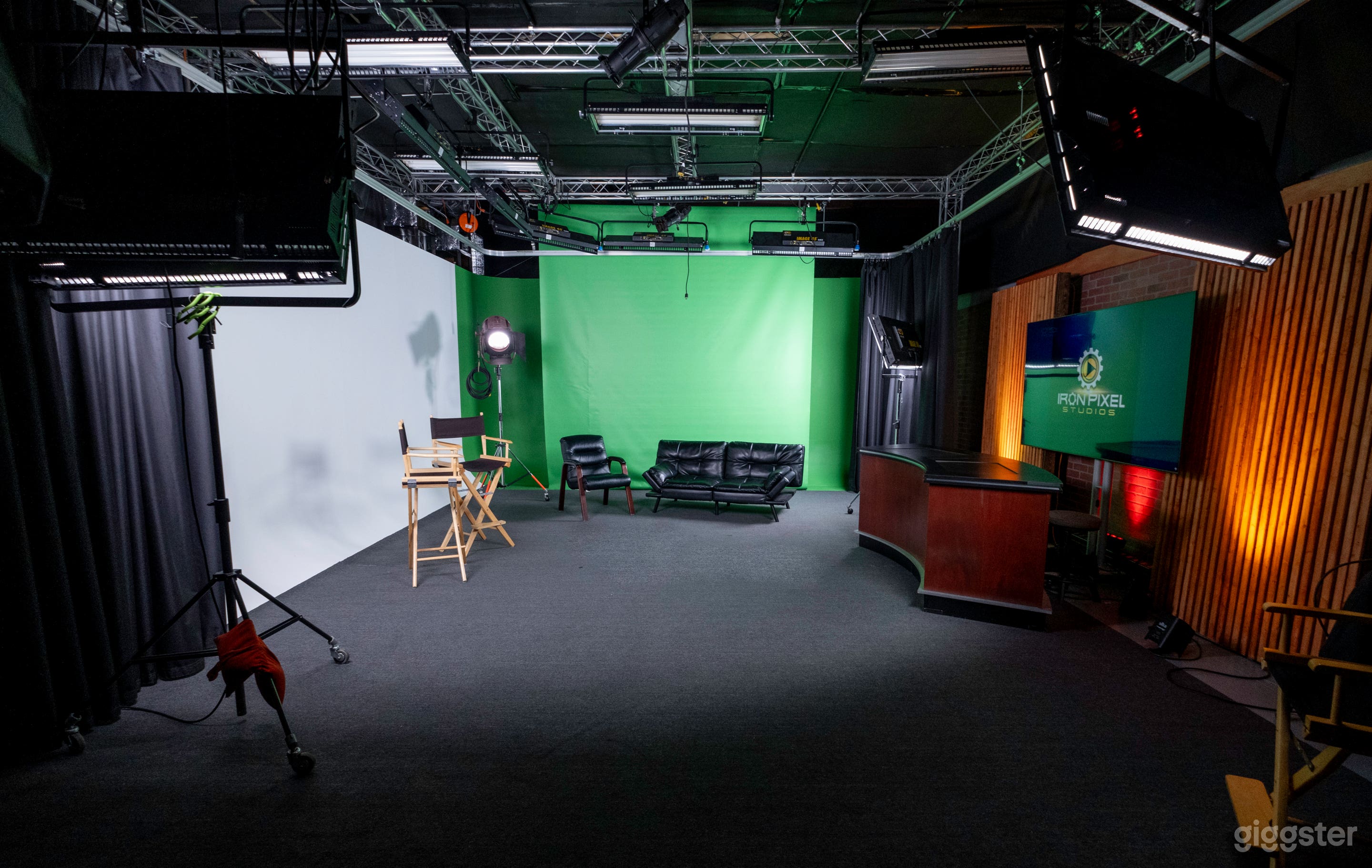 Production Studio - Space Only - No Equipment Photo 4