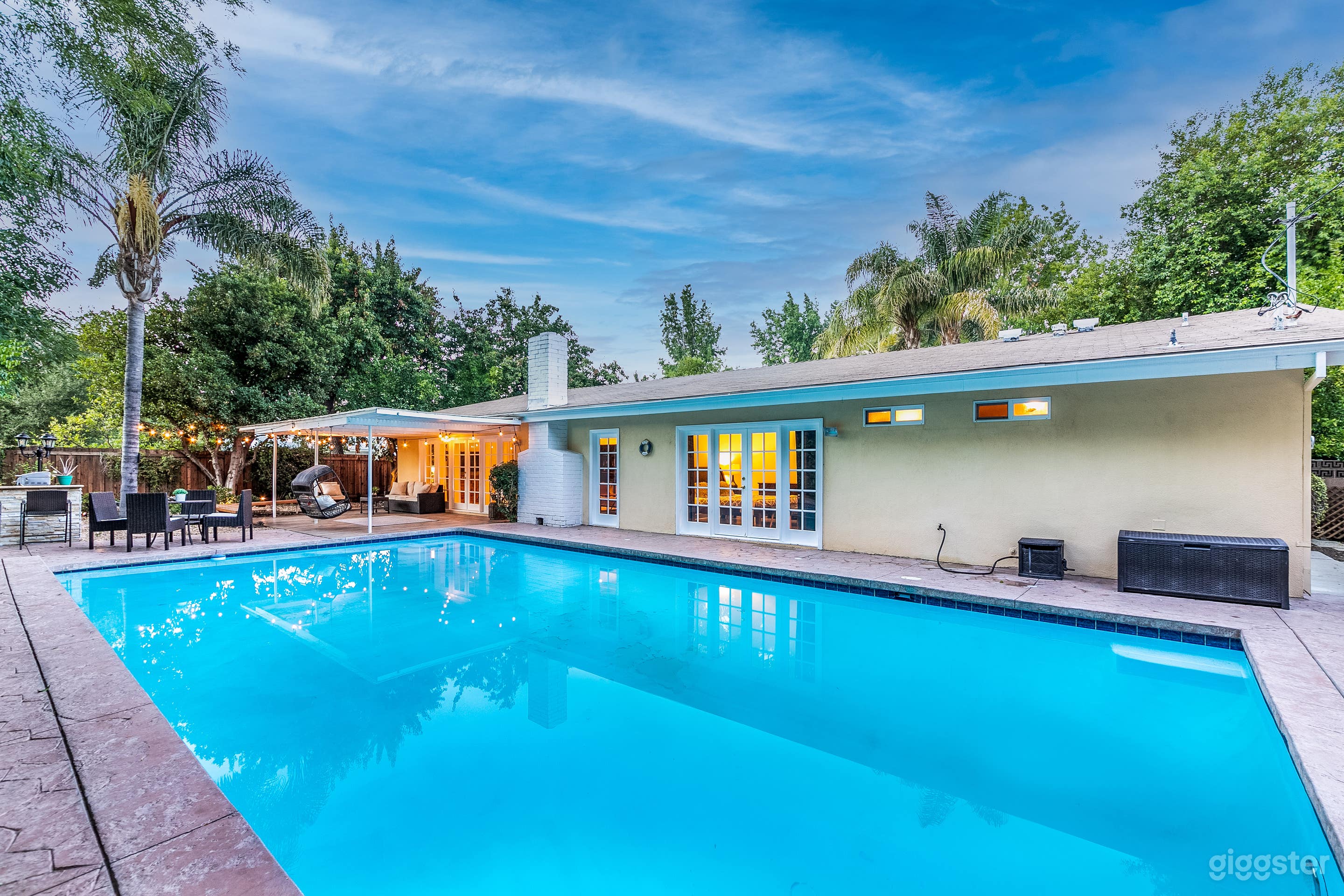 Villa Sausalito - Newly Designed 4BR HOUSE w/ POOL Photo 2