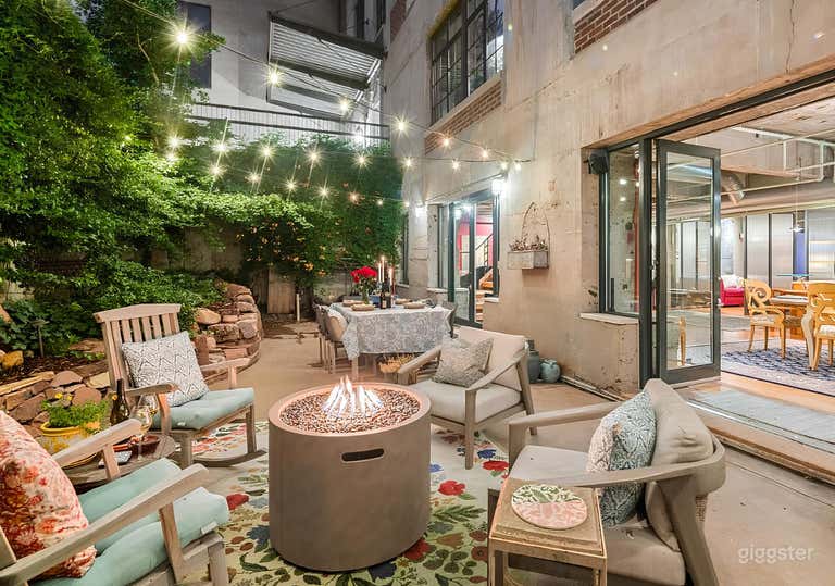  True LoDo Loft Decorated by an Artist 