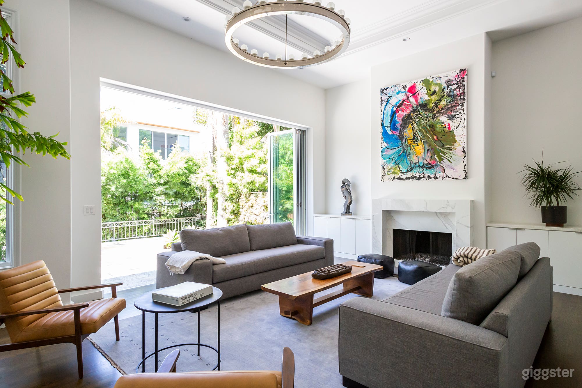 Marina Modern Photo 3